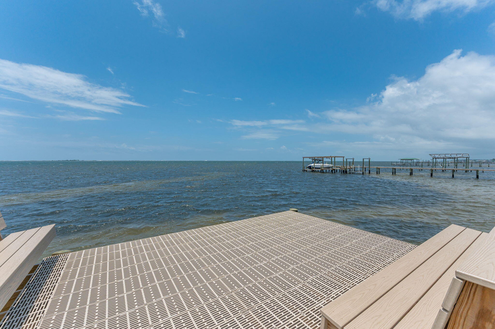 SOUND HAMMOCK - Residential Lease