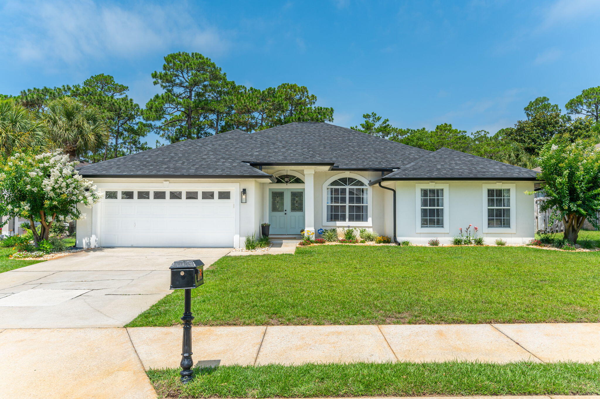 SOUND HAMMOCK - Residential Lease