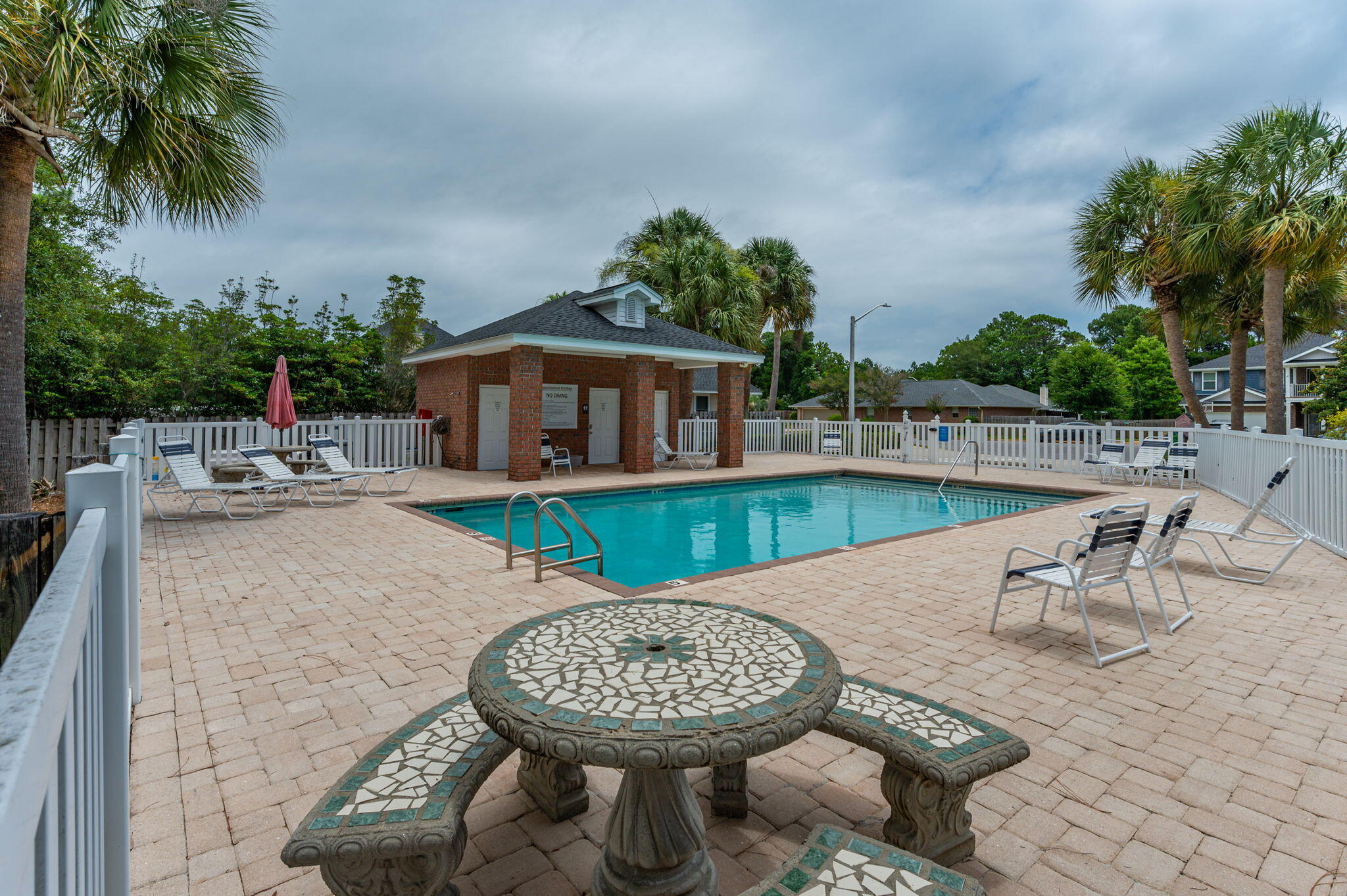 SOUND HAMMOCK - Residential Lease