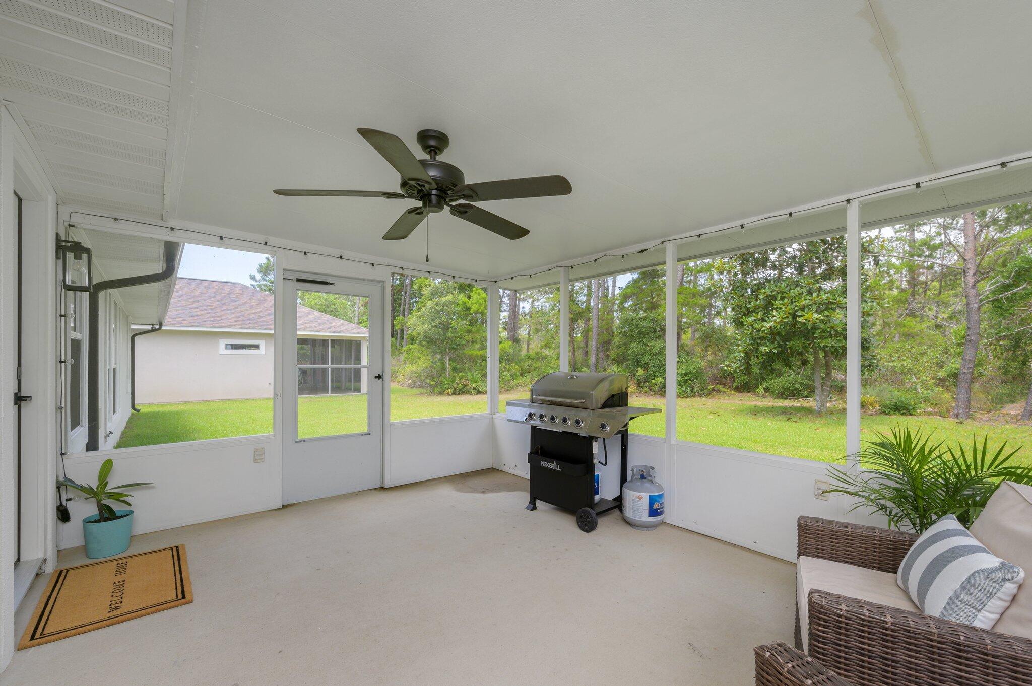 SOUND HAMMOCK - Residential Lease