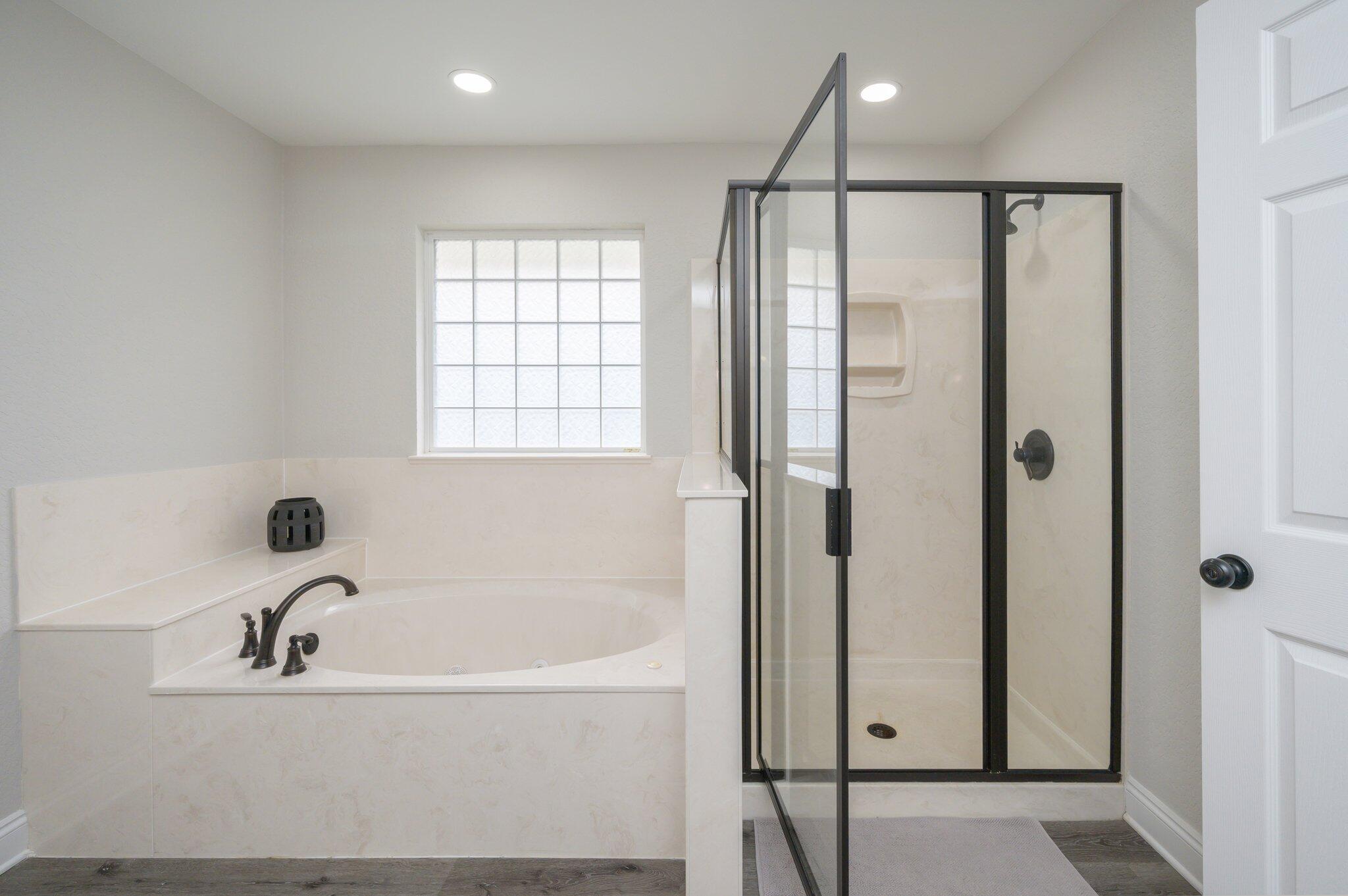 SOUND HAMMOCK - Residential Lease