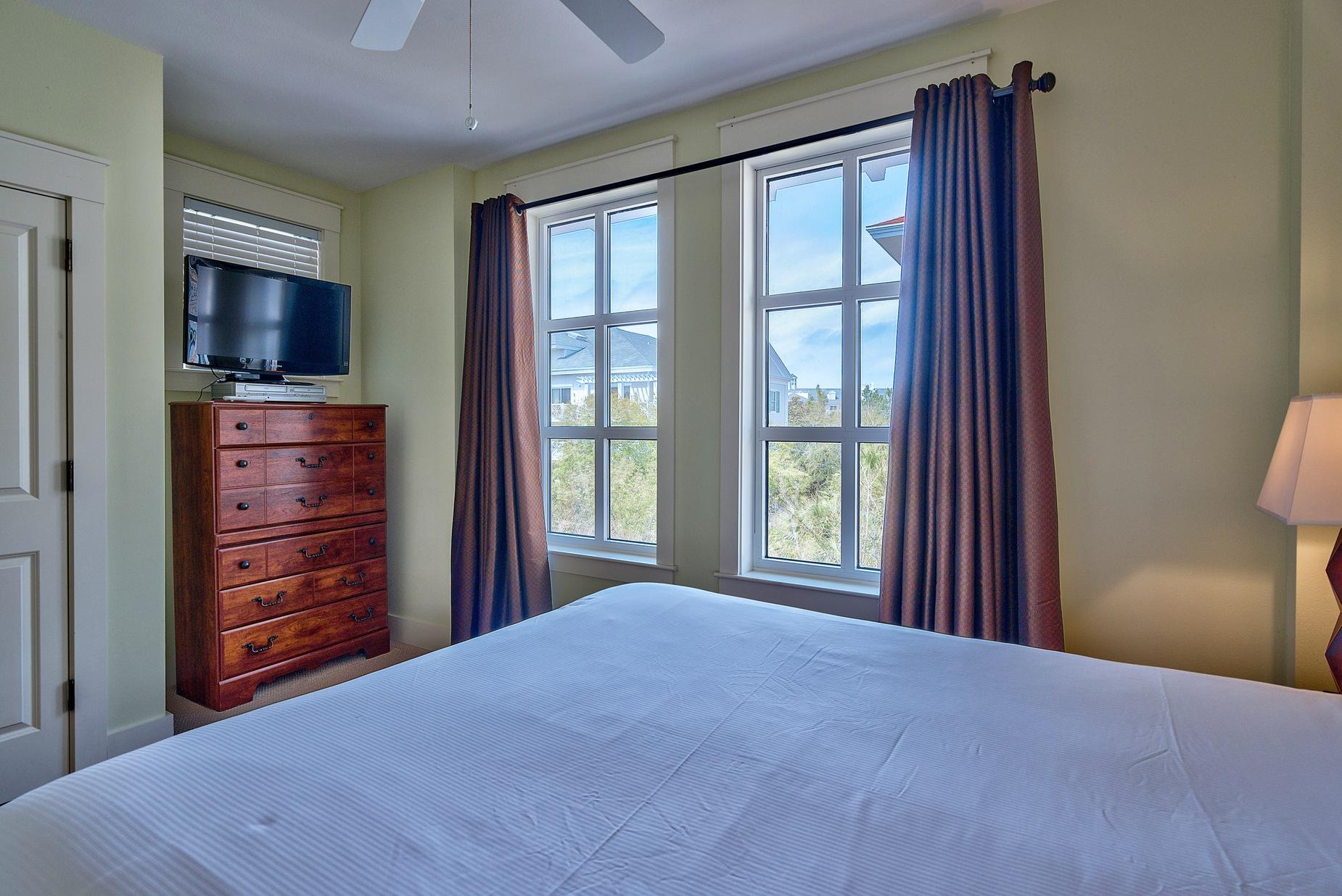 MARKET STREET INN - Residential