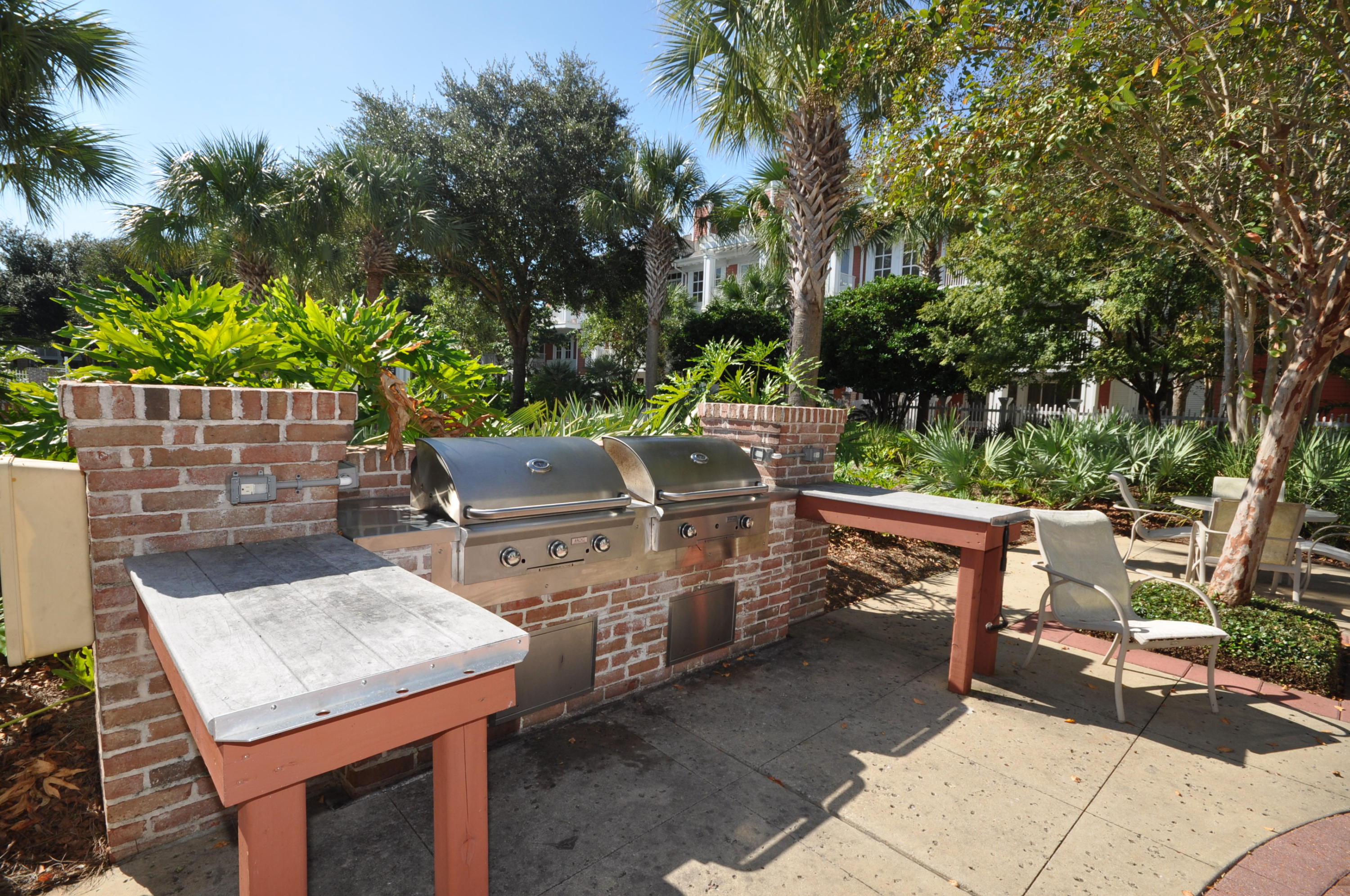 MARKET STREET INN - Residential