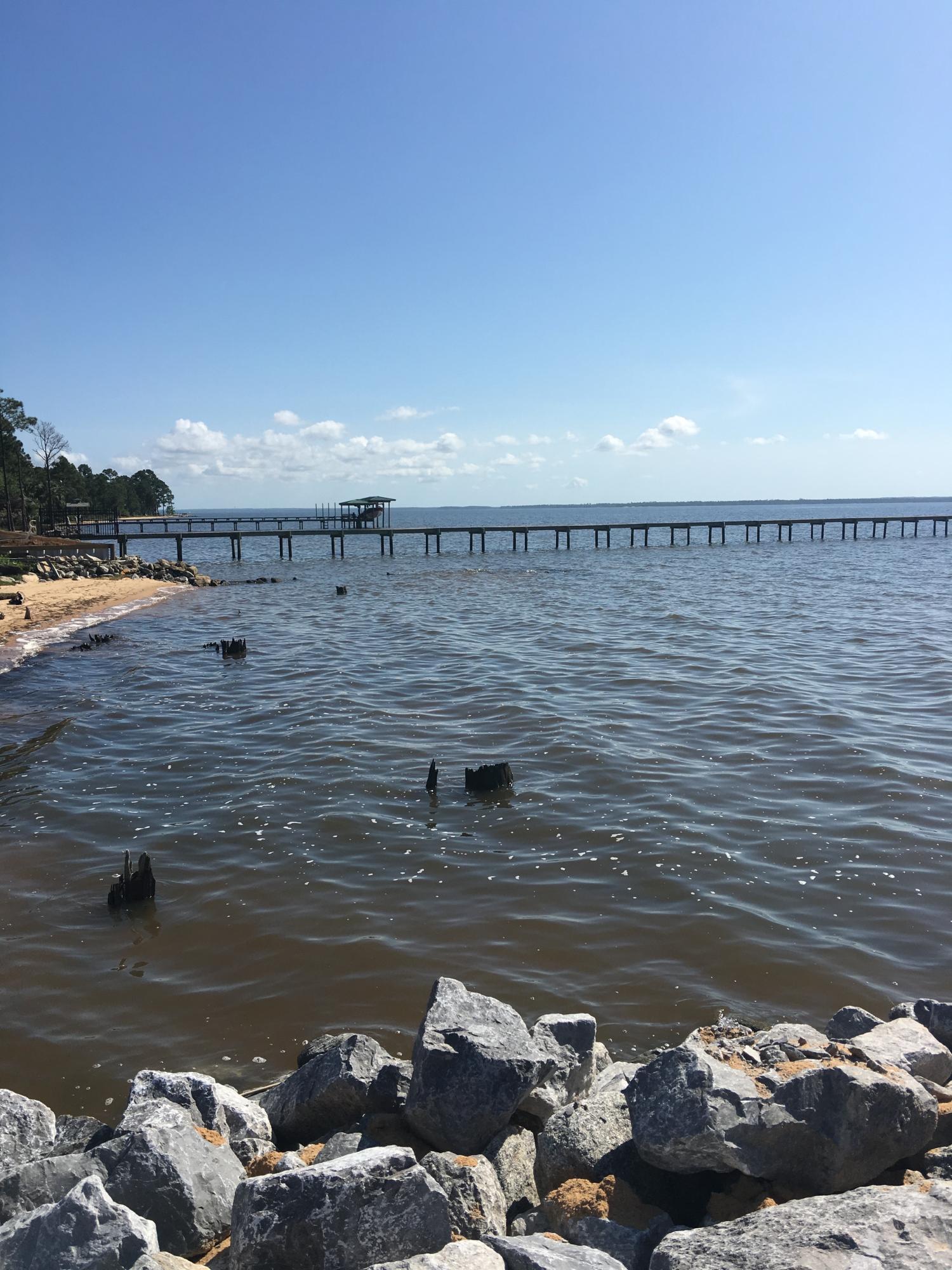 Lot 1, Block E, Sea Pines s/d and southerly 1/2 of adjacent ROW (vacated) Bayview CT adjacent to lot - Land