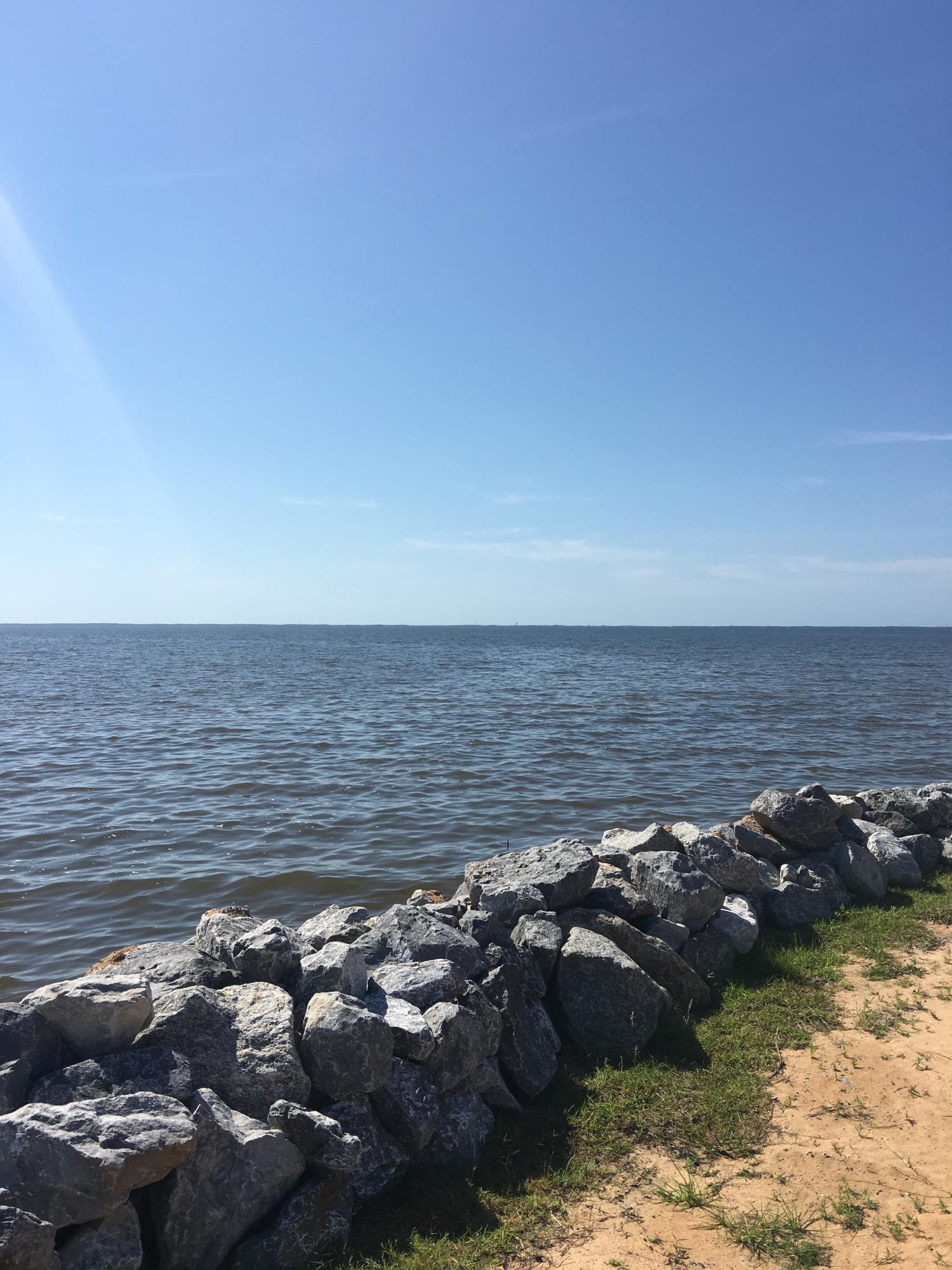 Lot 1, Block E, Sea Pines s/d and southerly 1/2 of adjacent ROW (vacated) Bayview CT adjacent to lot - Land