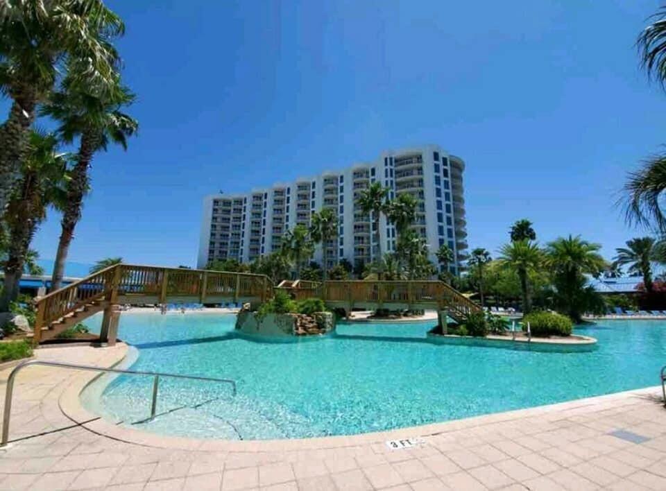 THE PALMS OF DESTIN - Residential