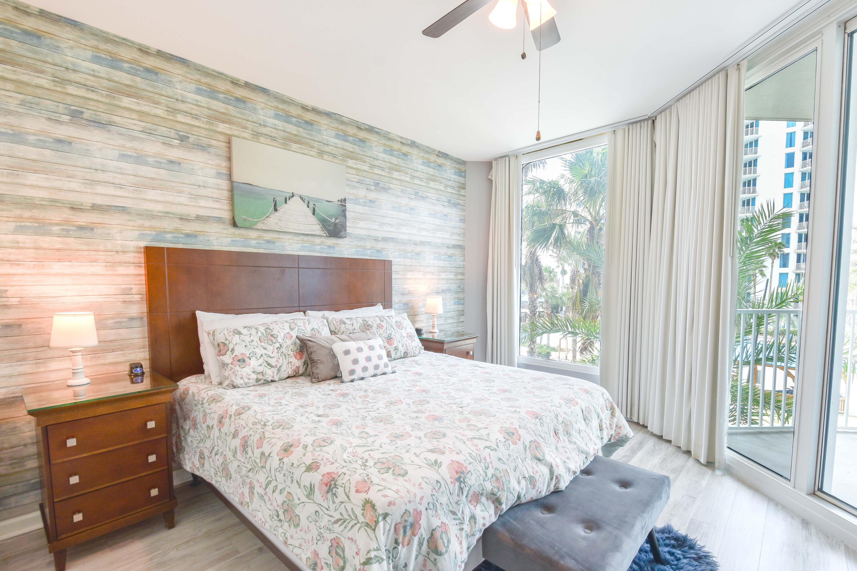 THE PALMS OF DESTIN - Residential