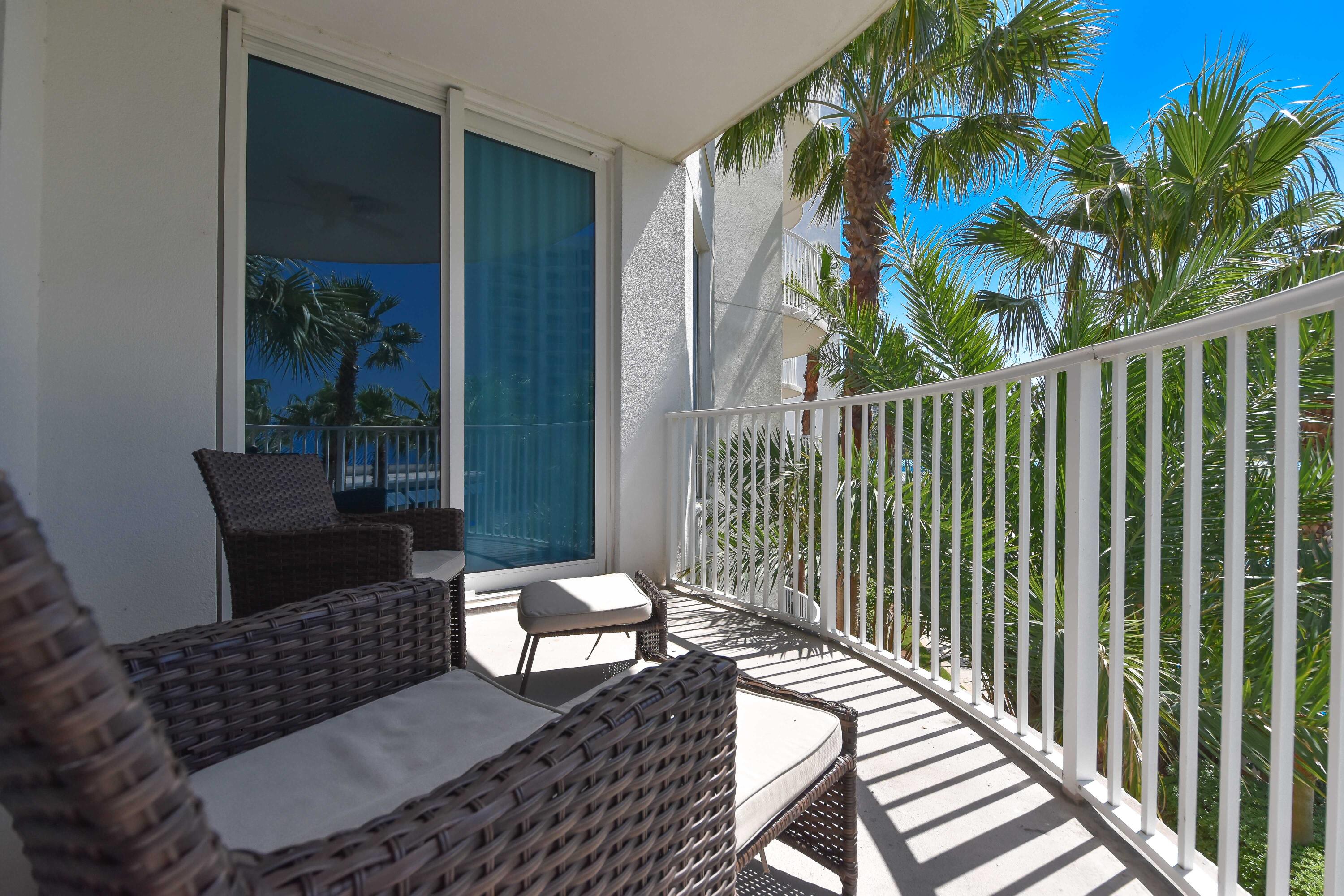 THE PALMS OF DESTIN - Residential