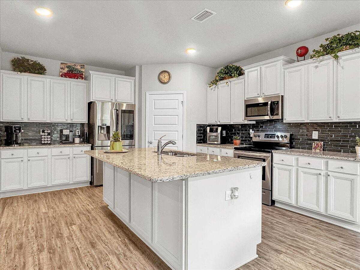 TREASURE ISLE ESTATES - Residential