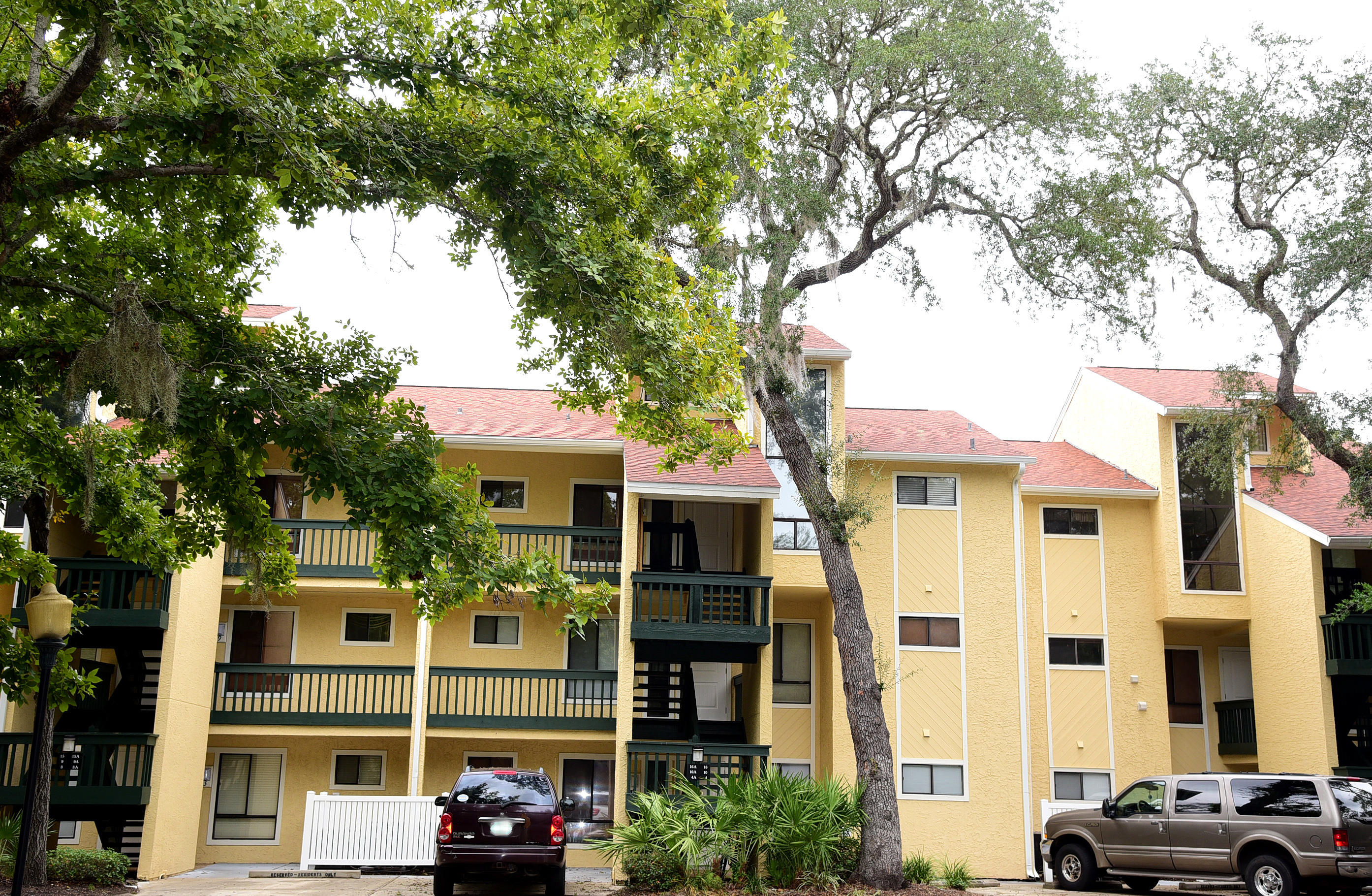 MARINA VILLAS CONDO AT BLUEWATER BAY - Residential