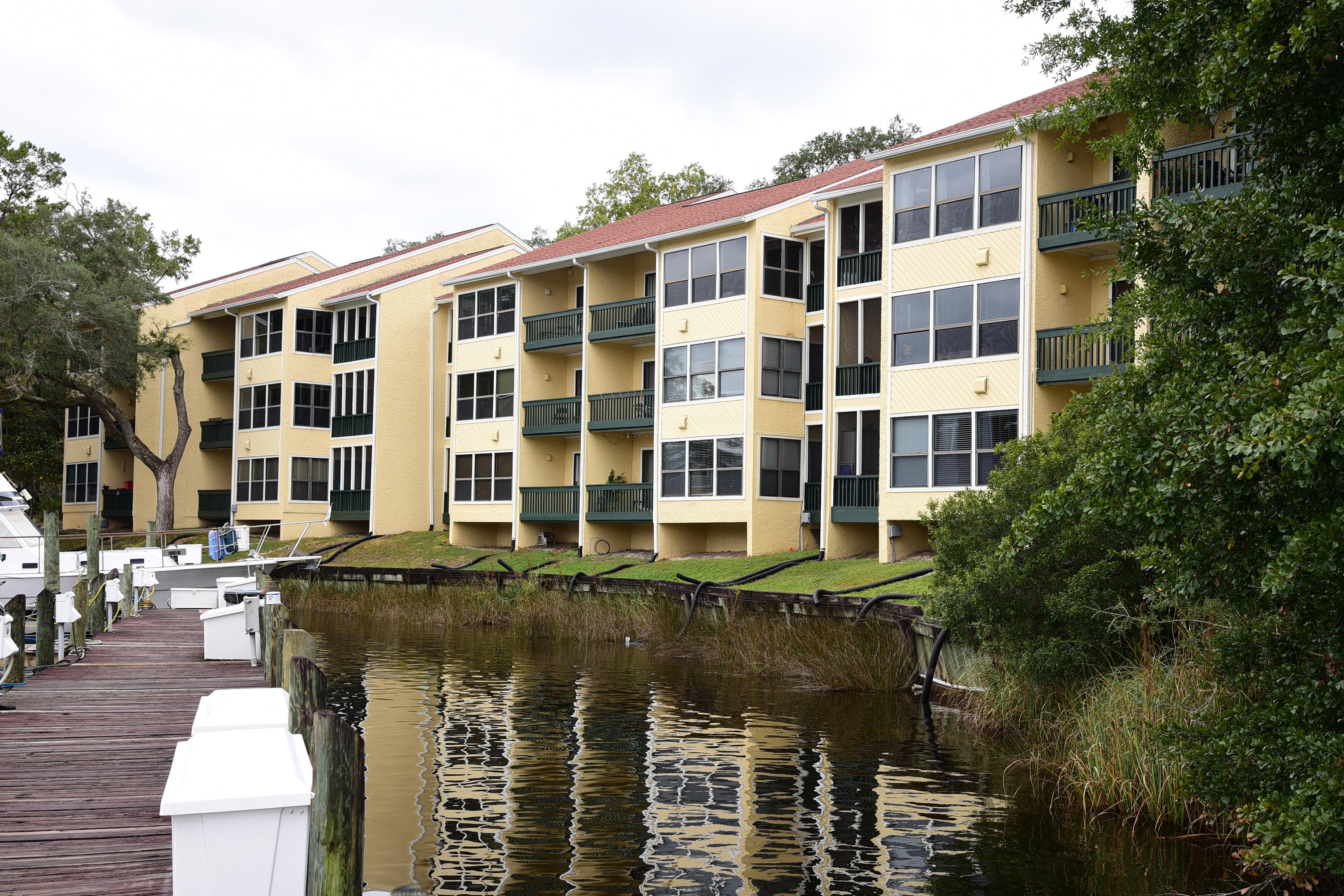 MARINA VILLAS CONDO AT BLUEWATER BAY - Residential