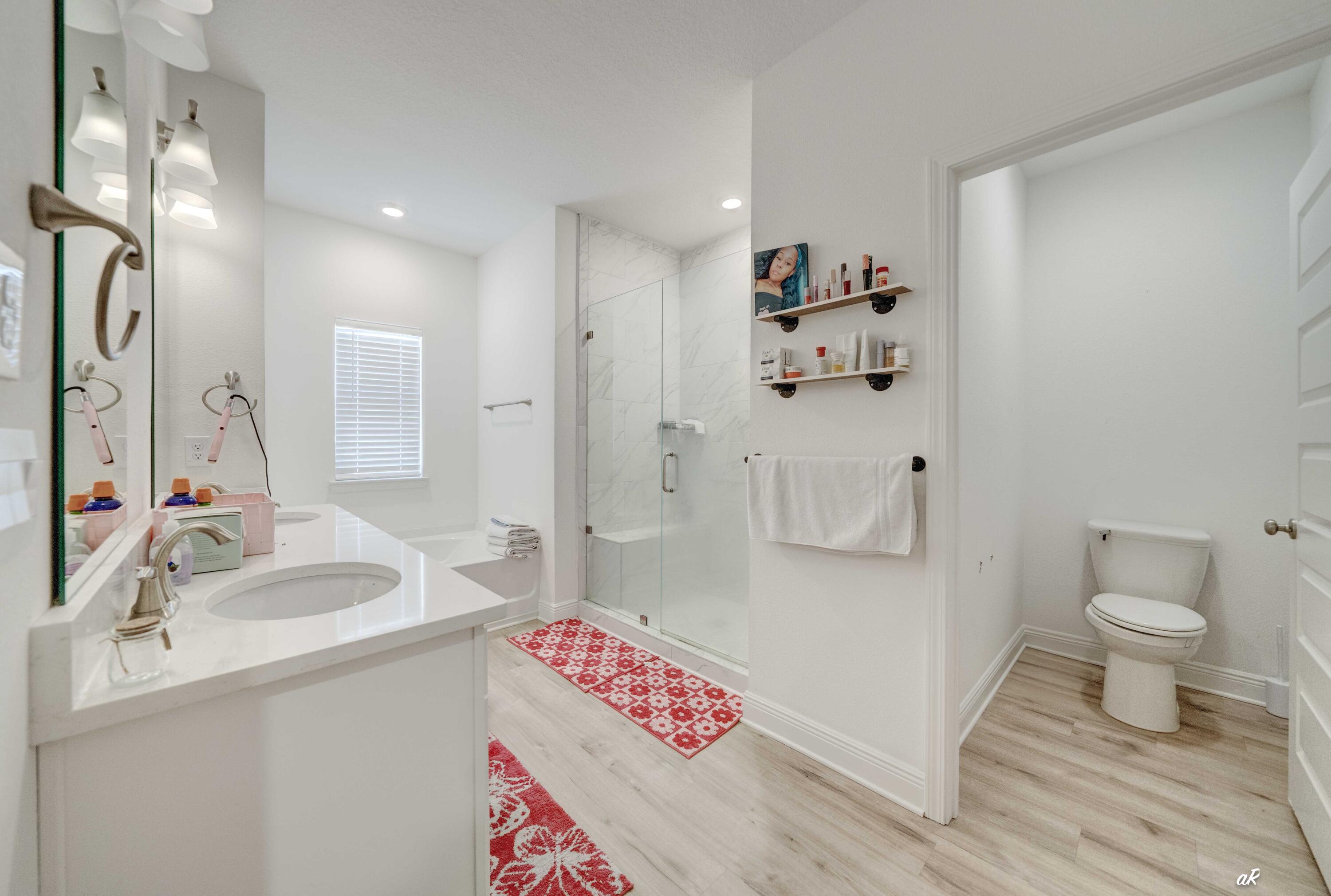 TIERRA VERDE - Residential