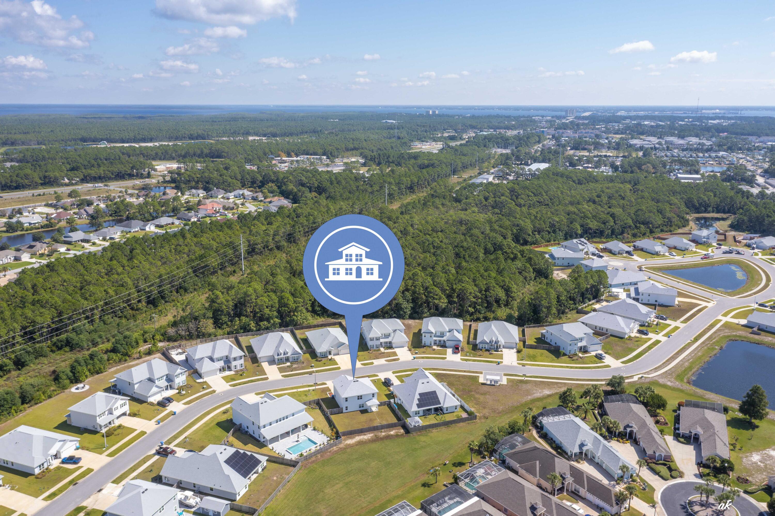 TIERRA VERDE - Residential