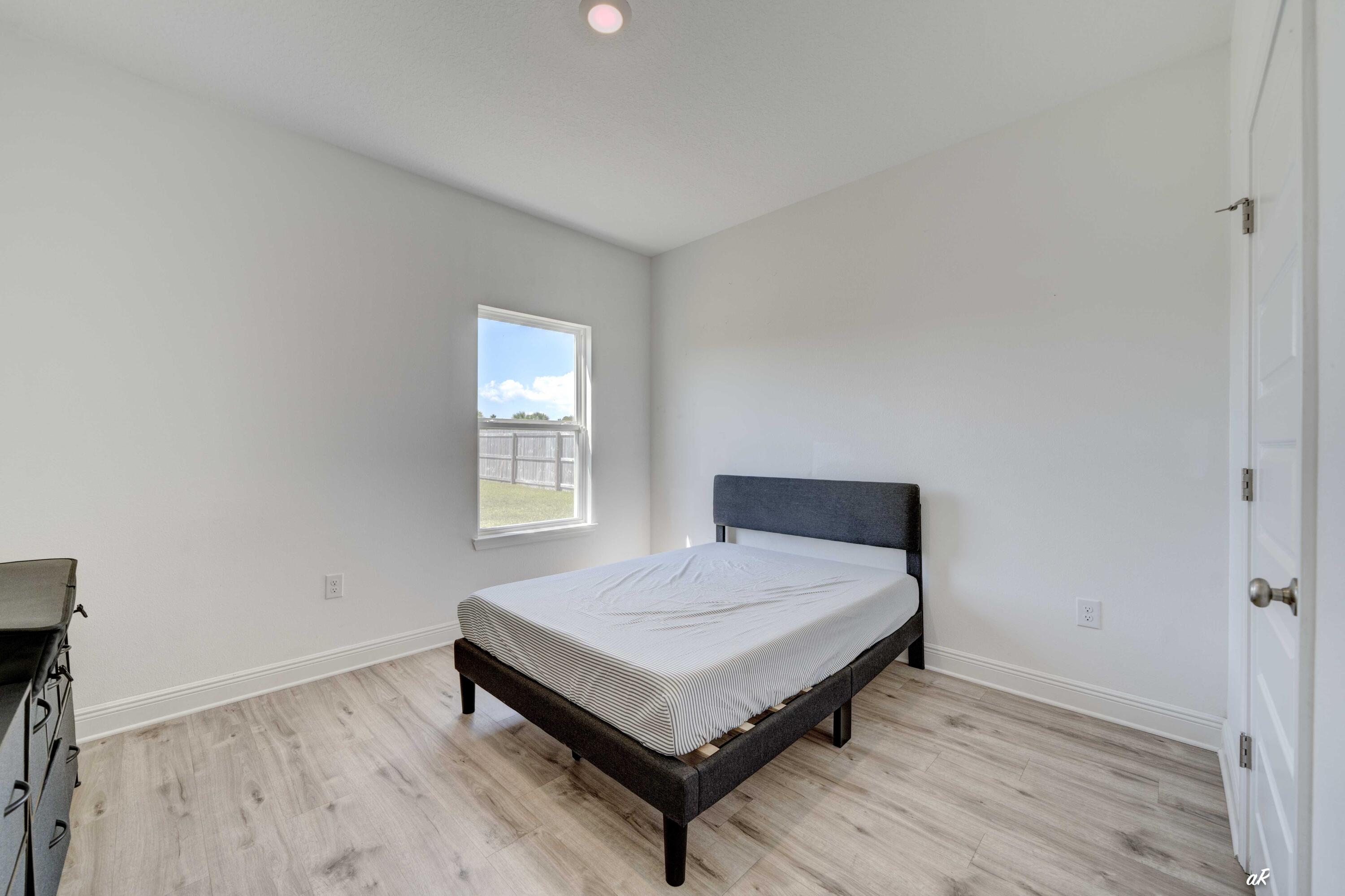 TIERRA VERDE - Residential