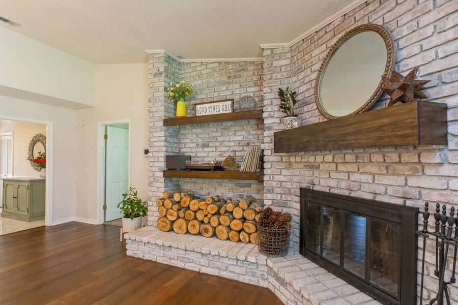 ROCKY BAYOU COUNTRY CLUB ESTATES 3 - Residential