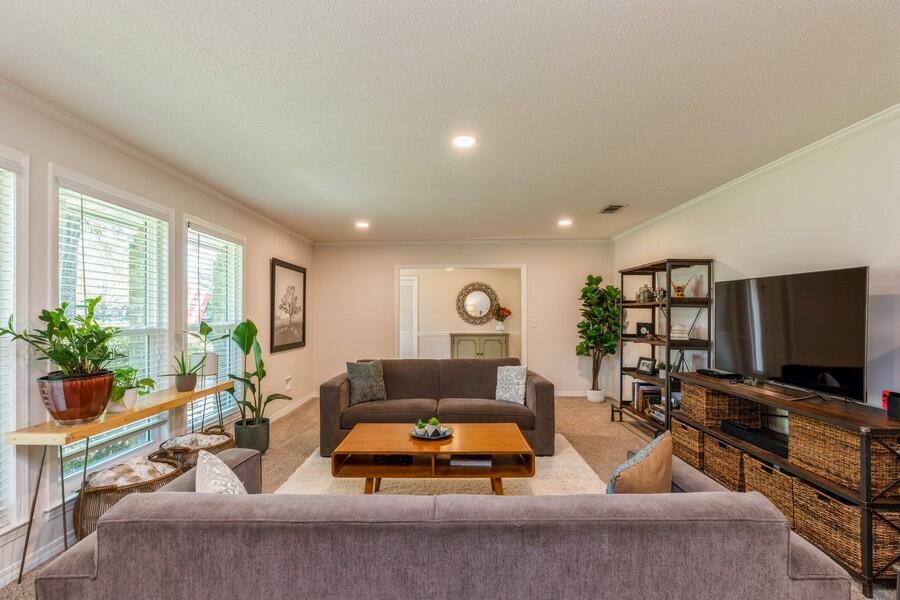 ROCKY BAYOU COUNTRY CLUB ESTATES 3 - Residential