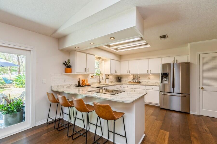 ROCKY BAYOU COUNTRY CLUB ESTATES 3 - Residential