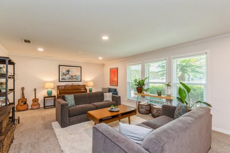 ROCKY BAYOU COUNTRY CLUB ESTATES 3 - Residential