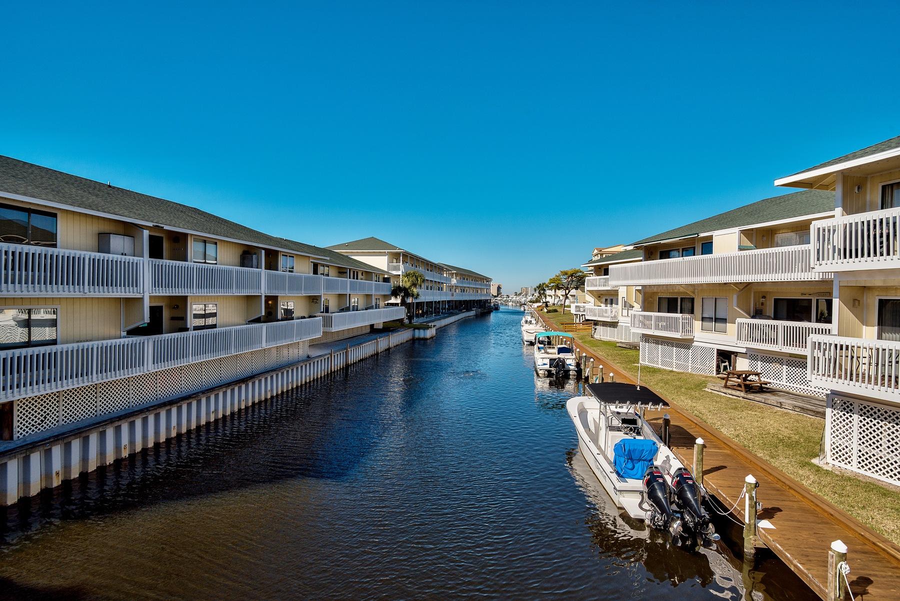 Sandpiper Cove - Residential