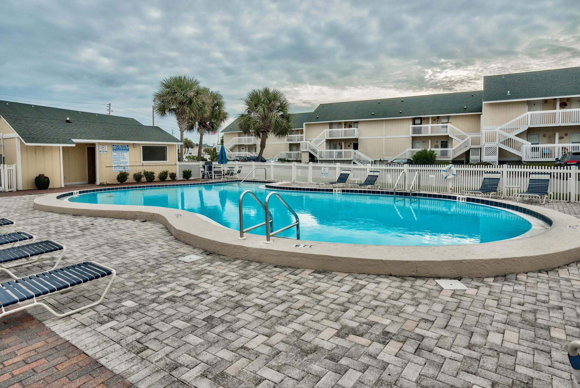 Sandpiper Cove - Residential