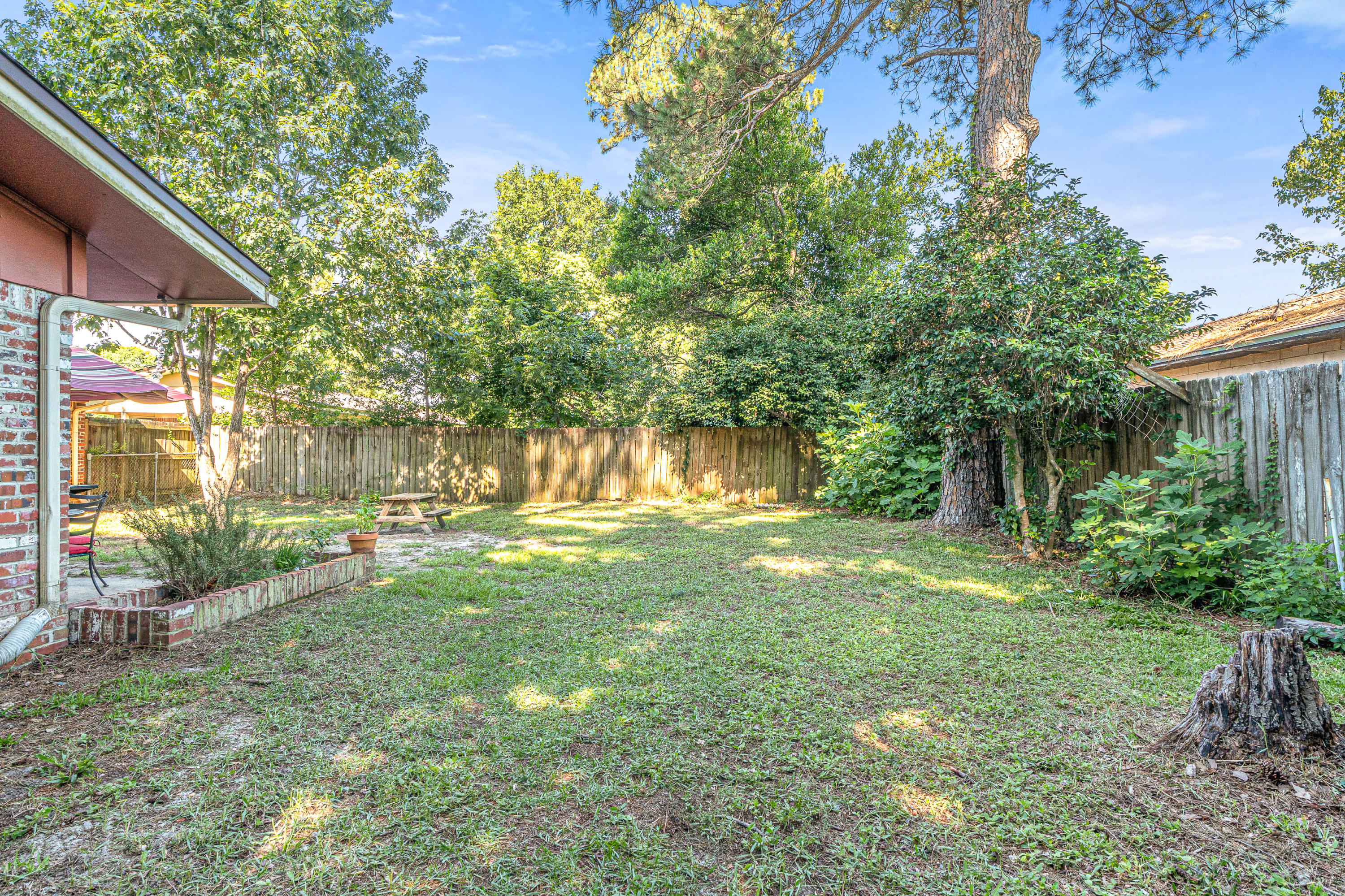OAKLAND HEIGHTS - Residential