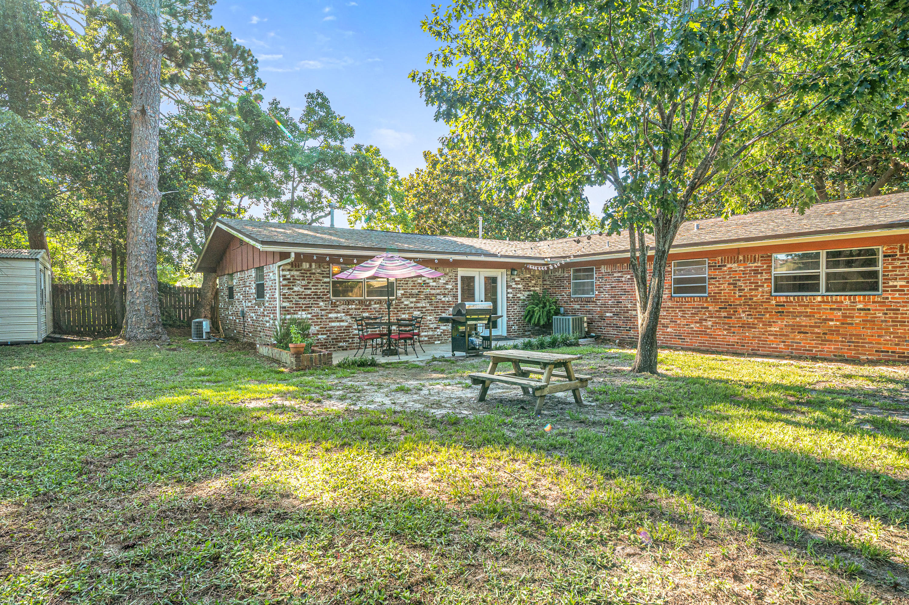 OAKLAND HEIGHTS - Residential