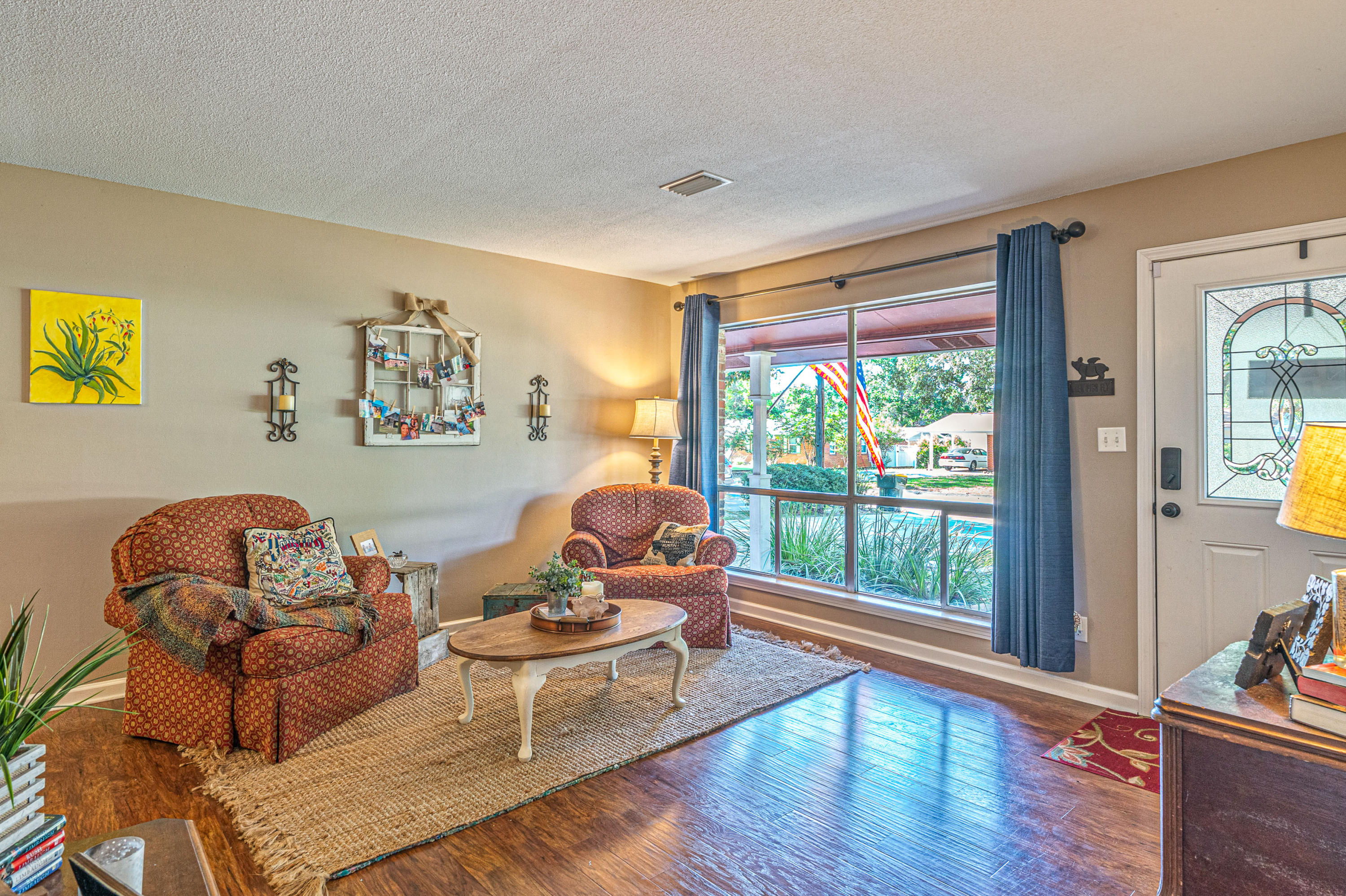 OAKLAND HEIGHTS - Residential