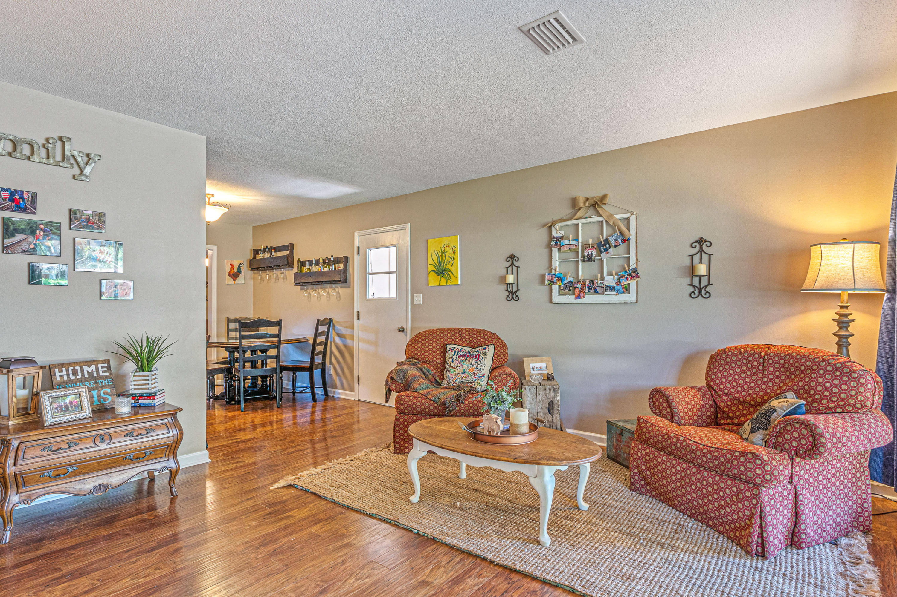 OAKLAND HEIGHTS - Residential