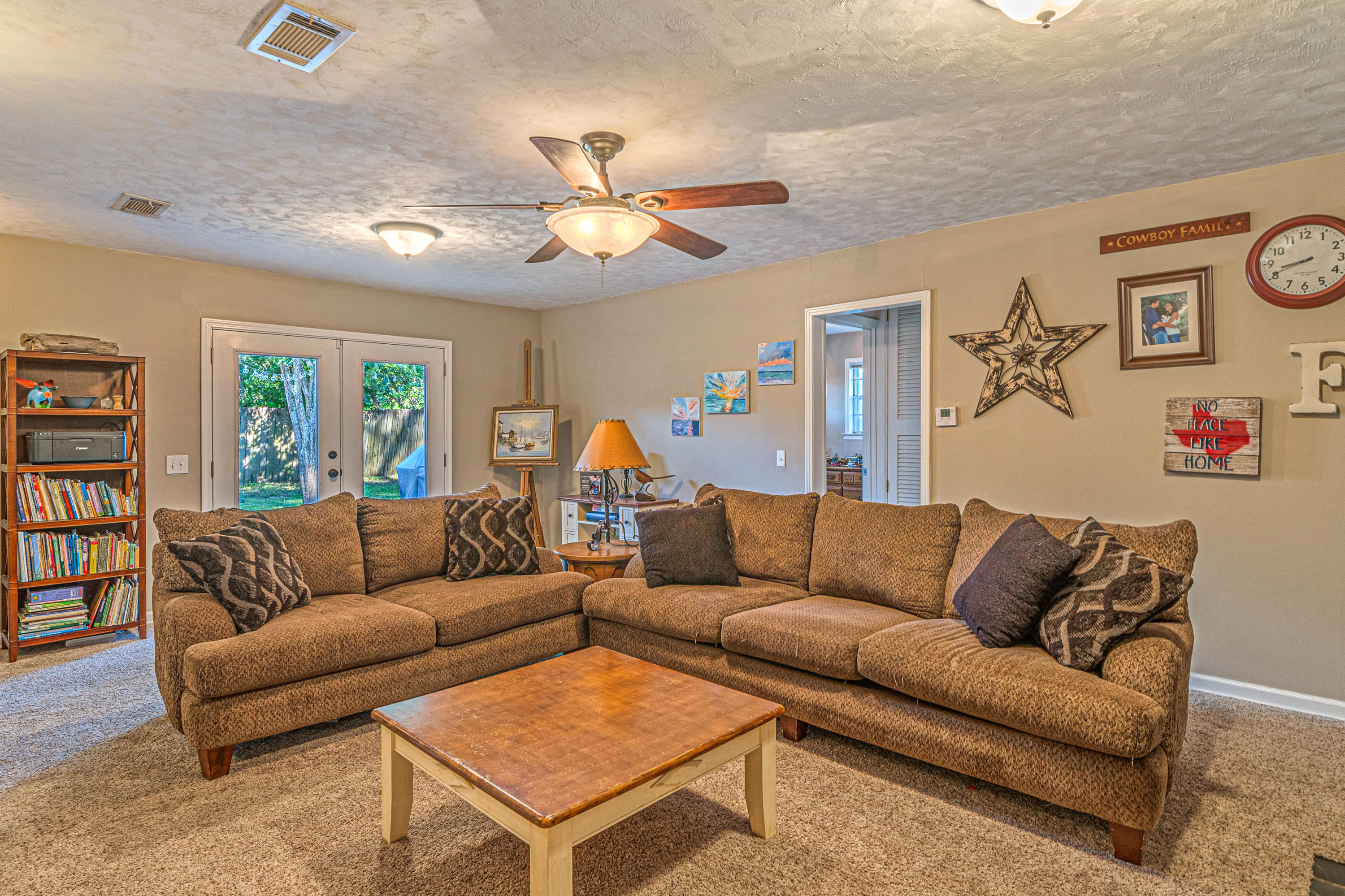 OAKLAND HEIGHTS - Residential