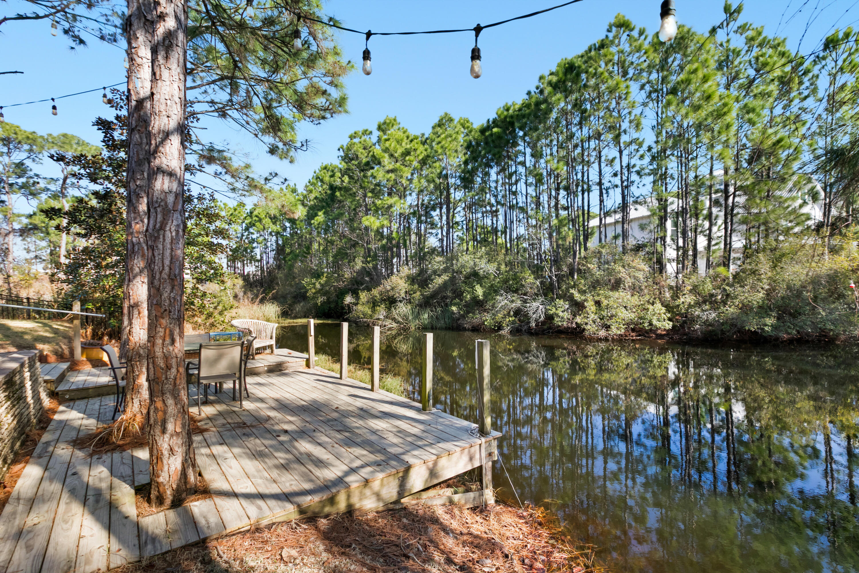 BAYSHORE PINES - Residential