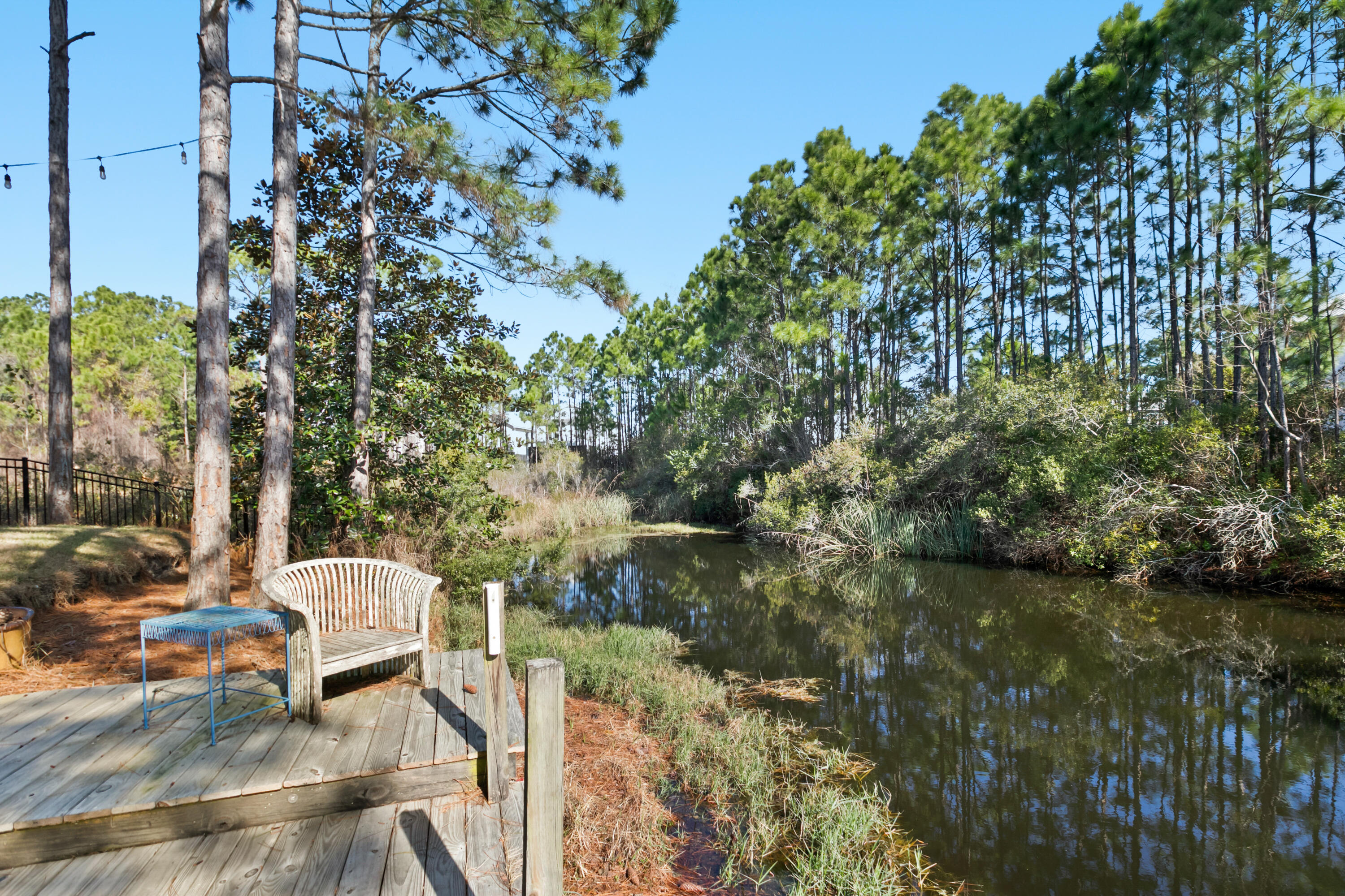 BAYSHORE PINES - Residential