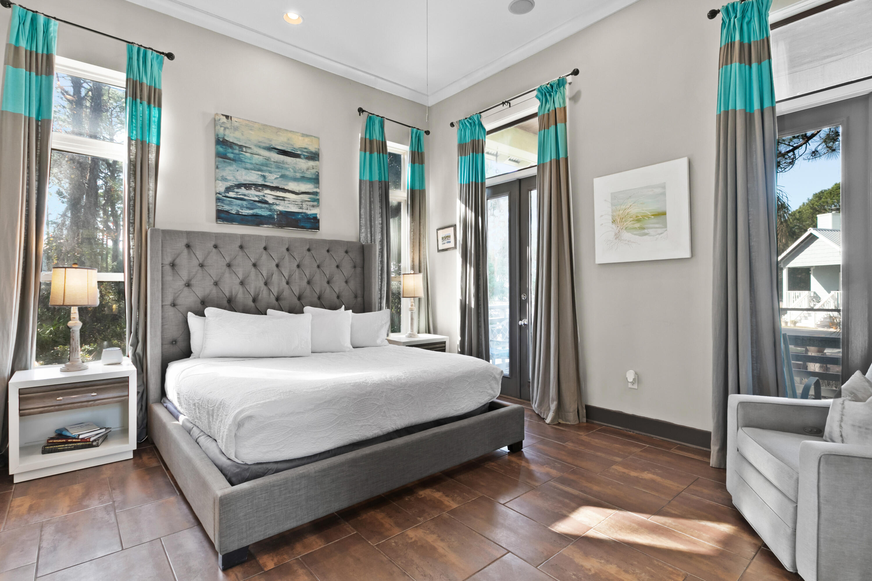 BAYSHORE PINES - Residential