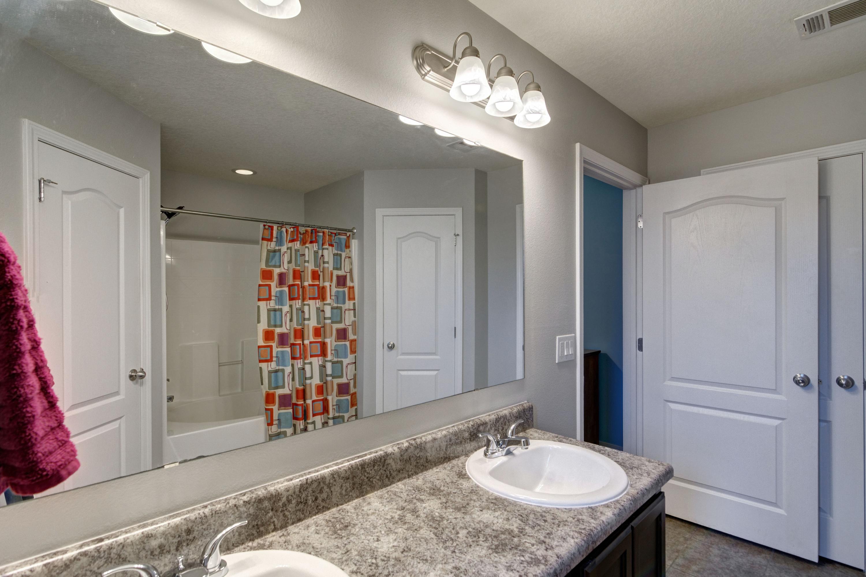 DUNCAN RIDGE - Residential