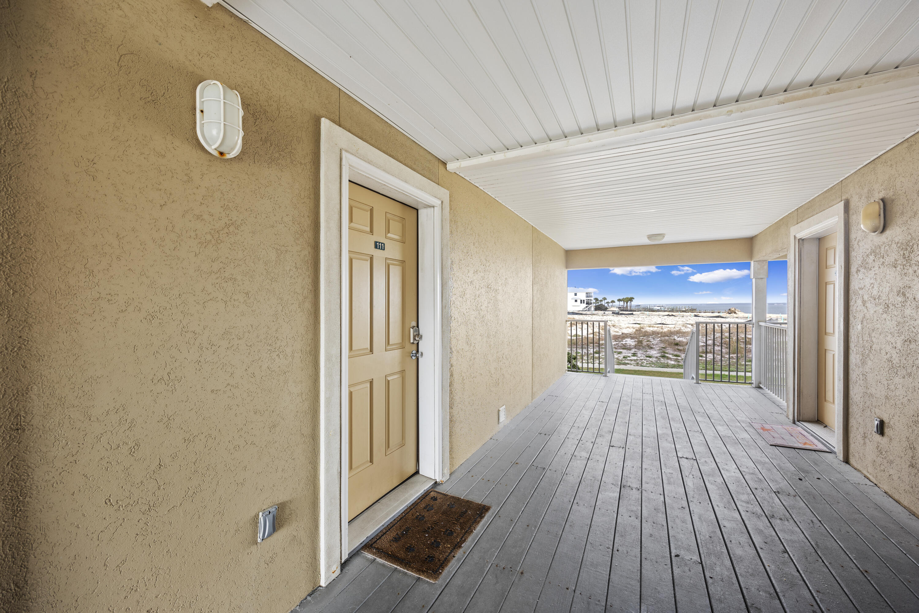 SUNSET HARBOUR VILLAS CONDO - Residential