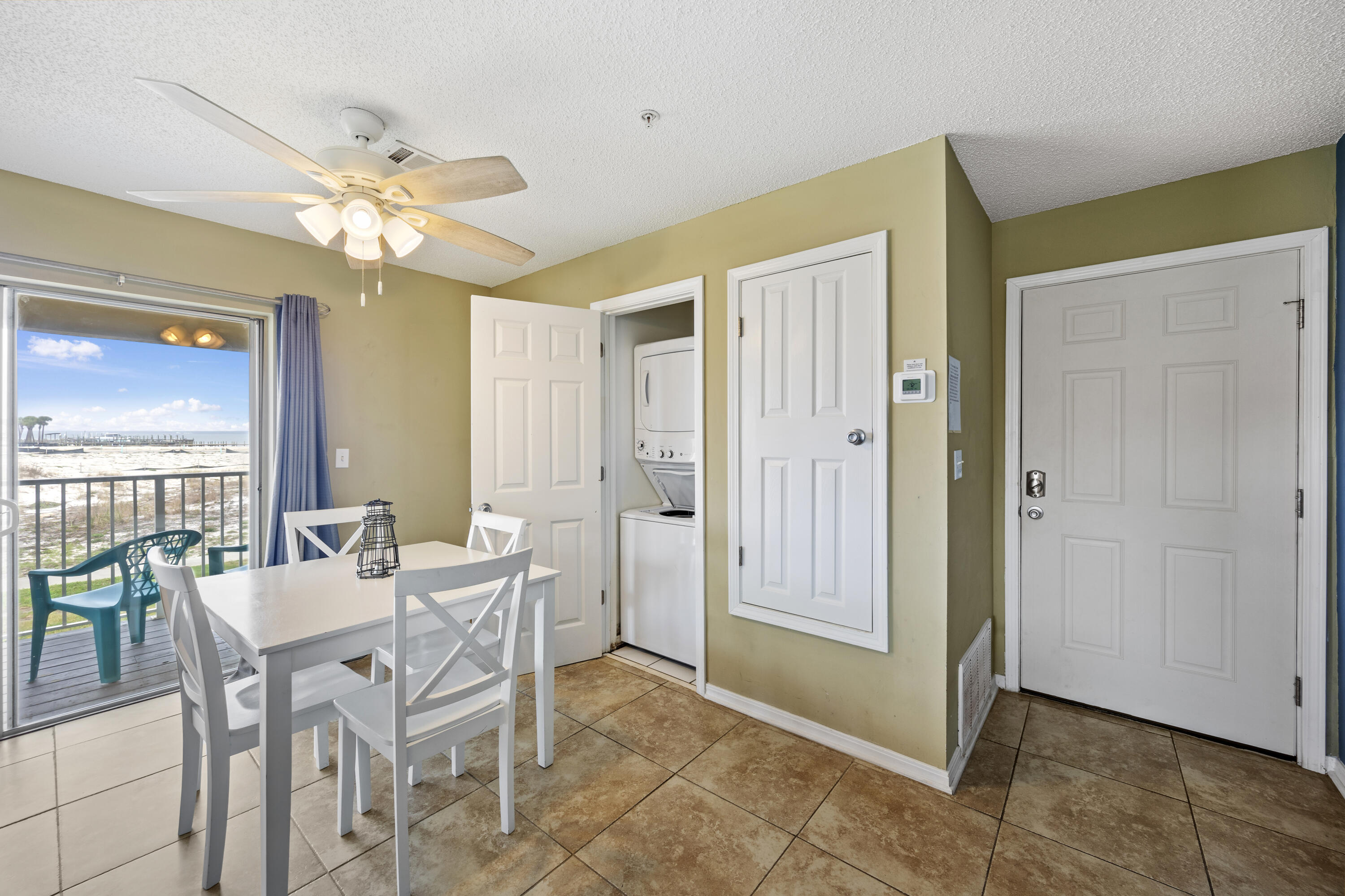 SUNSET HARBOUR VILLAS CONDO - Residential