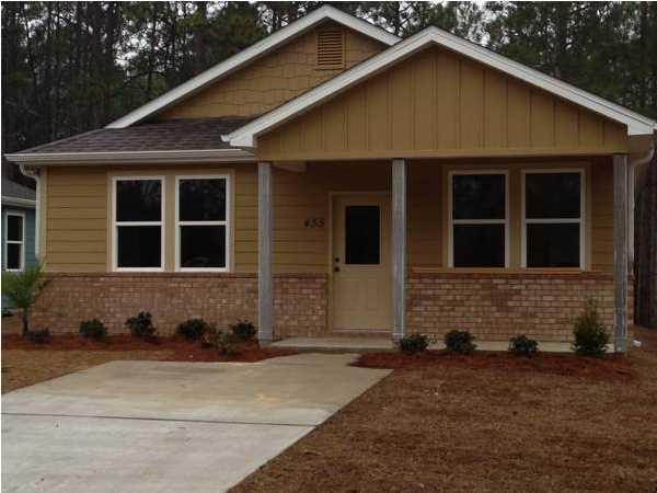 INDIAN WOMAN - Residential Lease