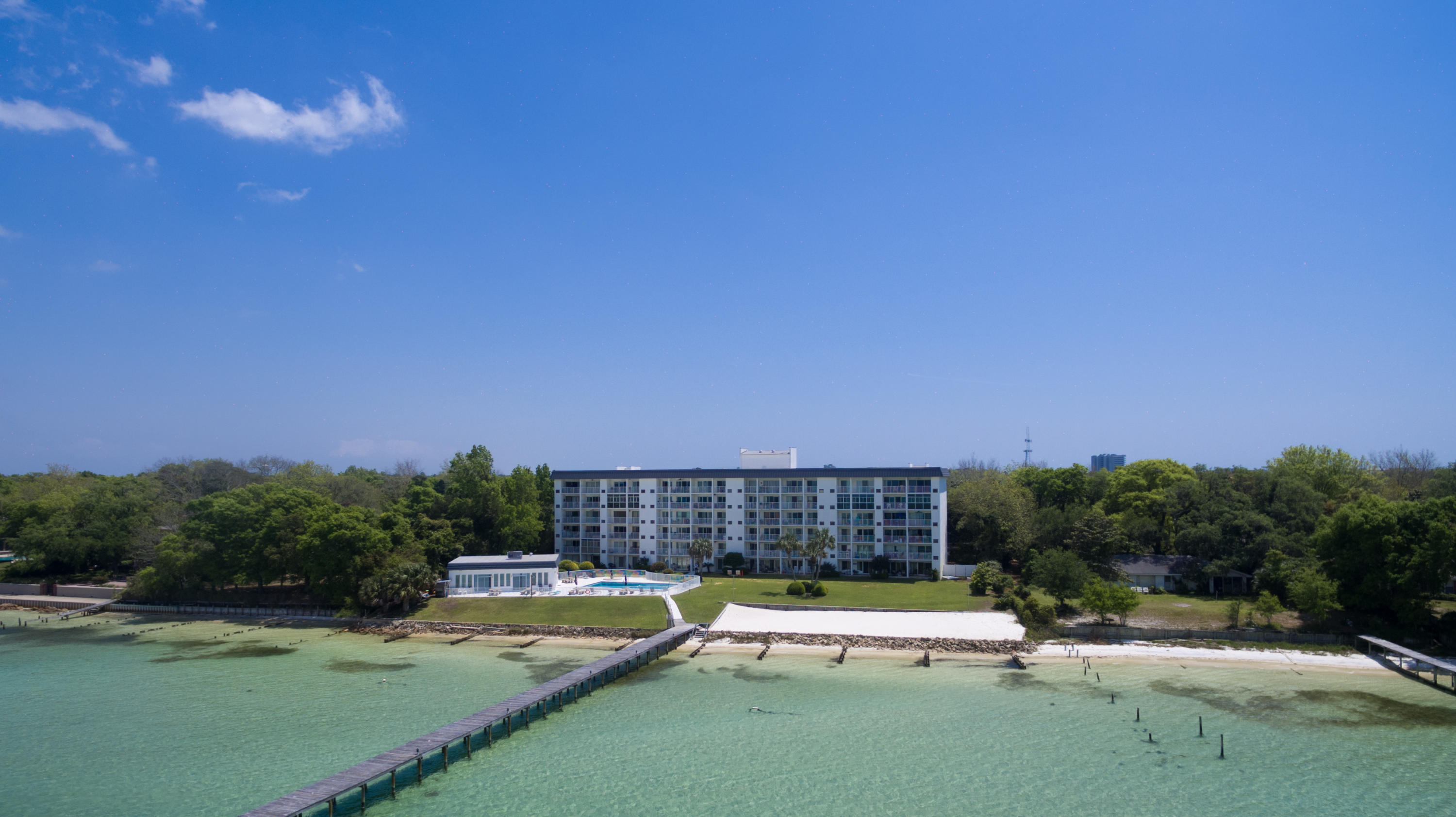 VALENCIA CONDO - Residential