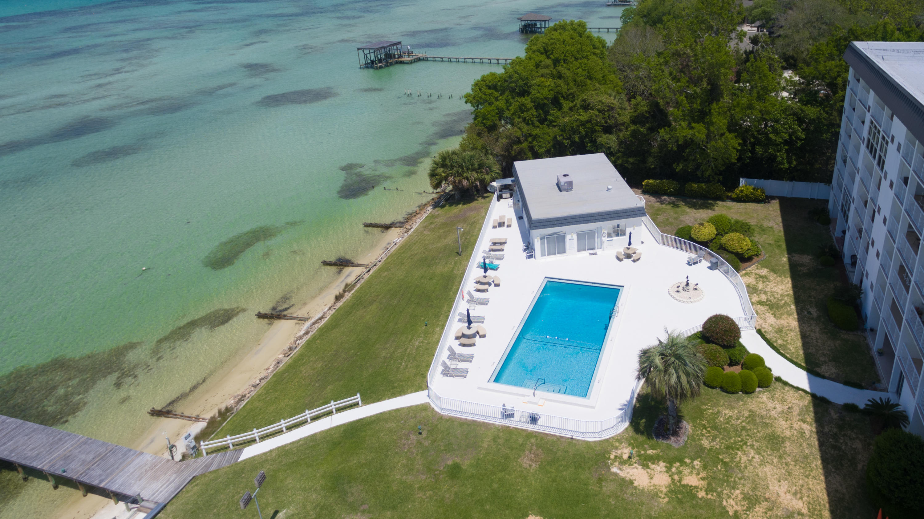 VALENCIA CONDO - Residential