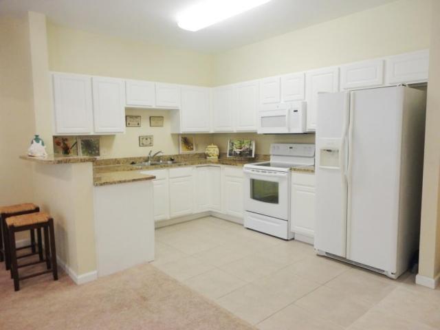 INTERCOASTAL POINTE - Residential