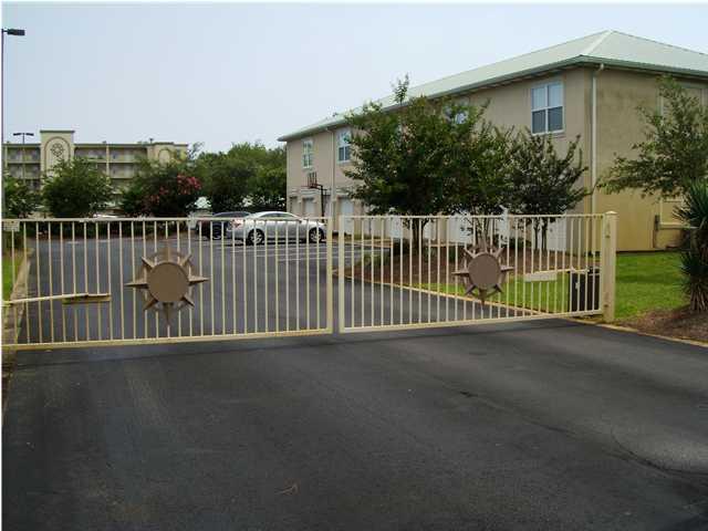 INTERCOASTAL POINTE - Residential