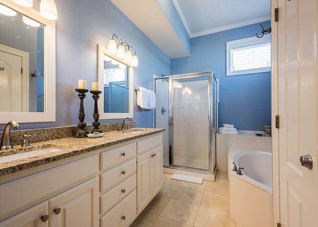 MARAVILLA SHORES - Residential