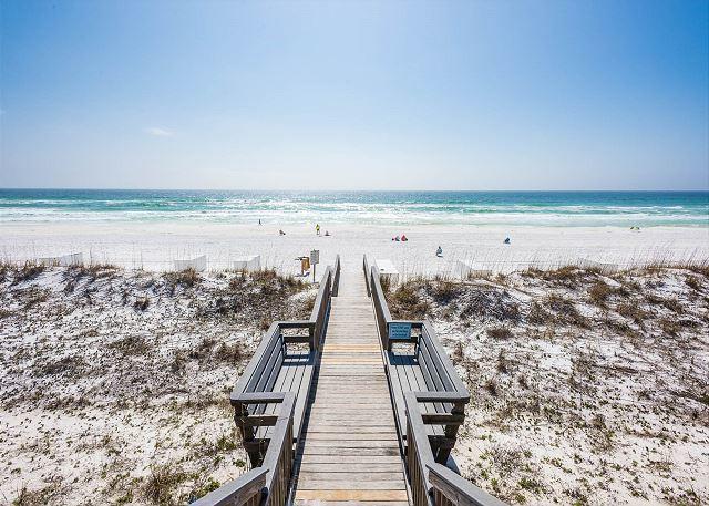 MARAVILLA SHORES - Residential