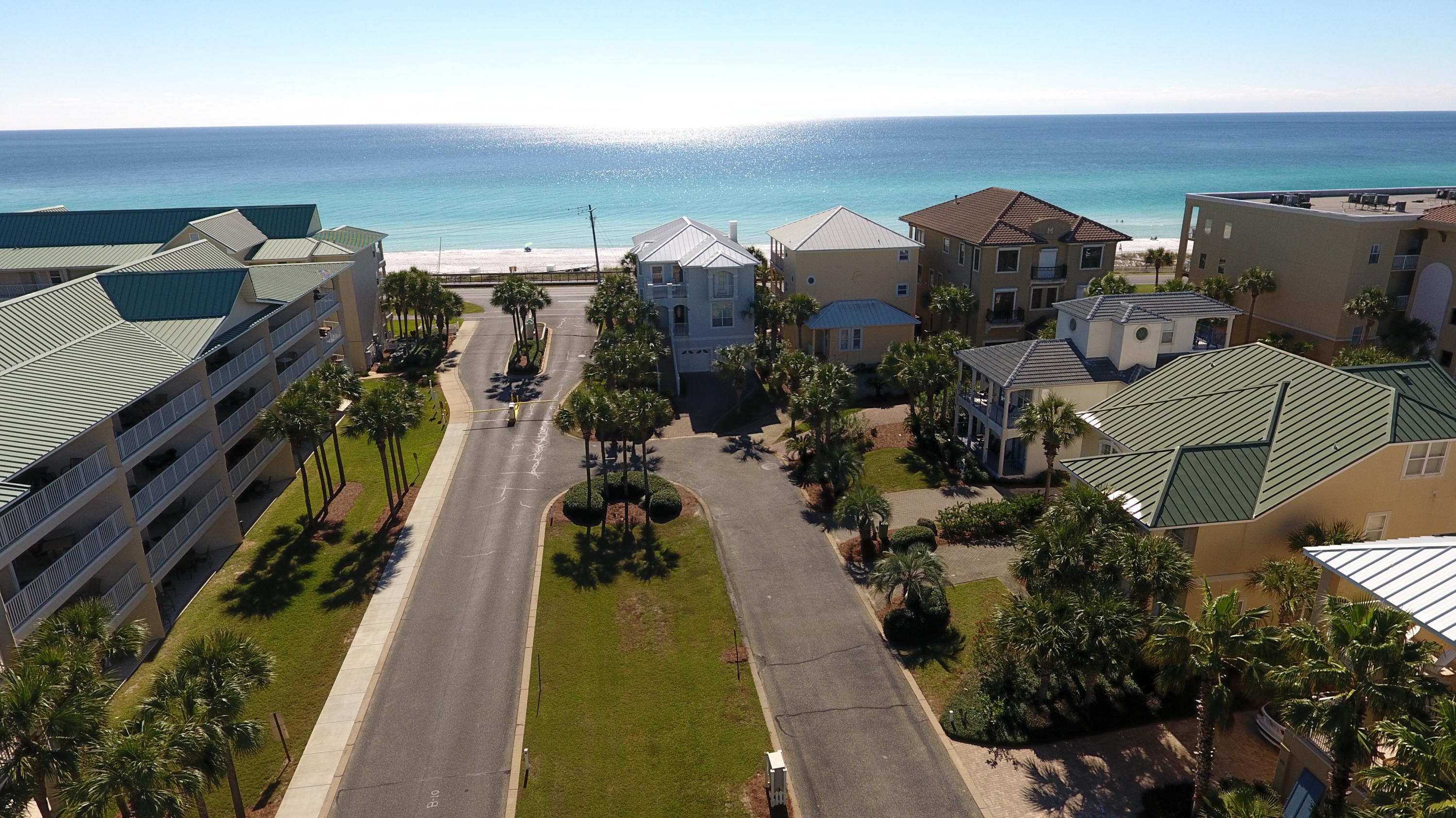 MARAVILLA SHORES - Residential