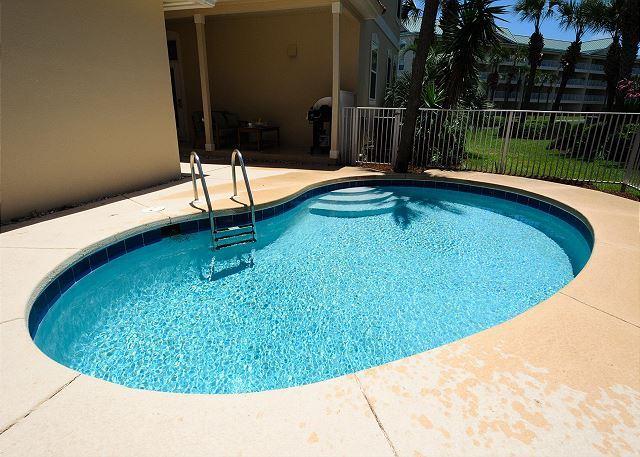 MARAVILLA SHORES - Residential