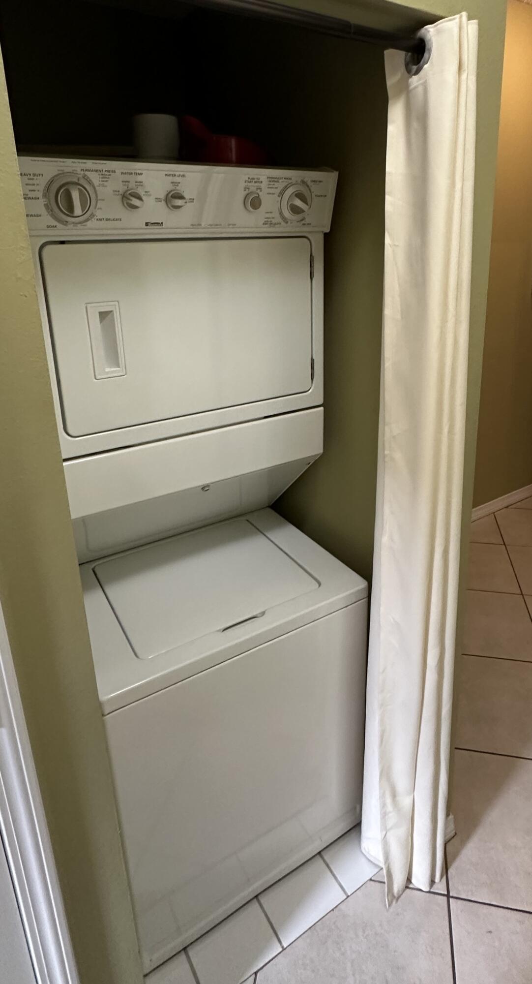 CARIBBEAN DUNES PH 1 - Residential