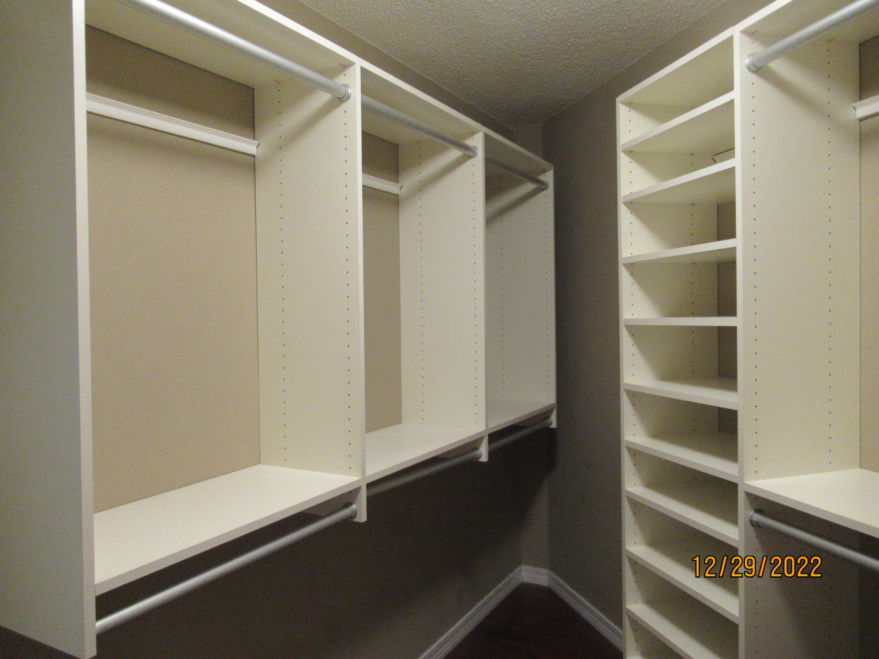 DRIFTWOOD ESTATES Lot 209 - Residential