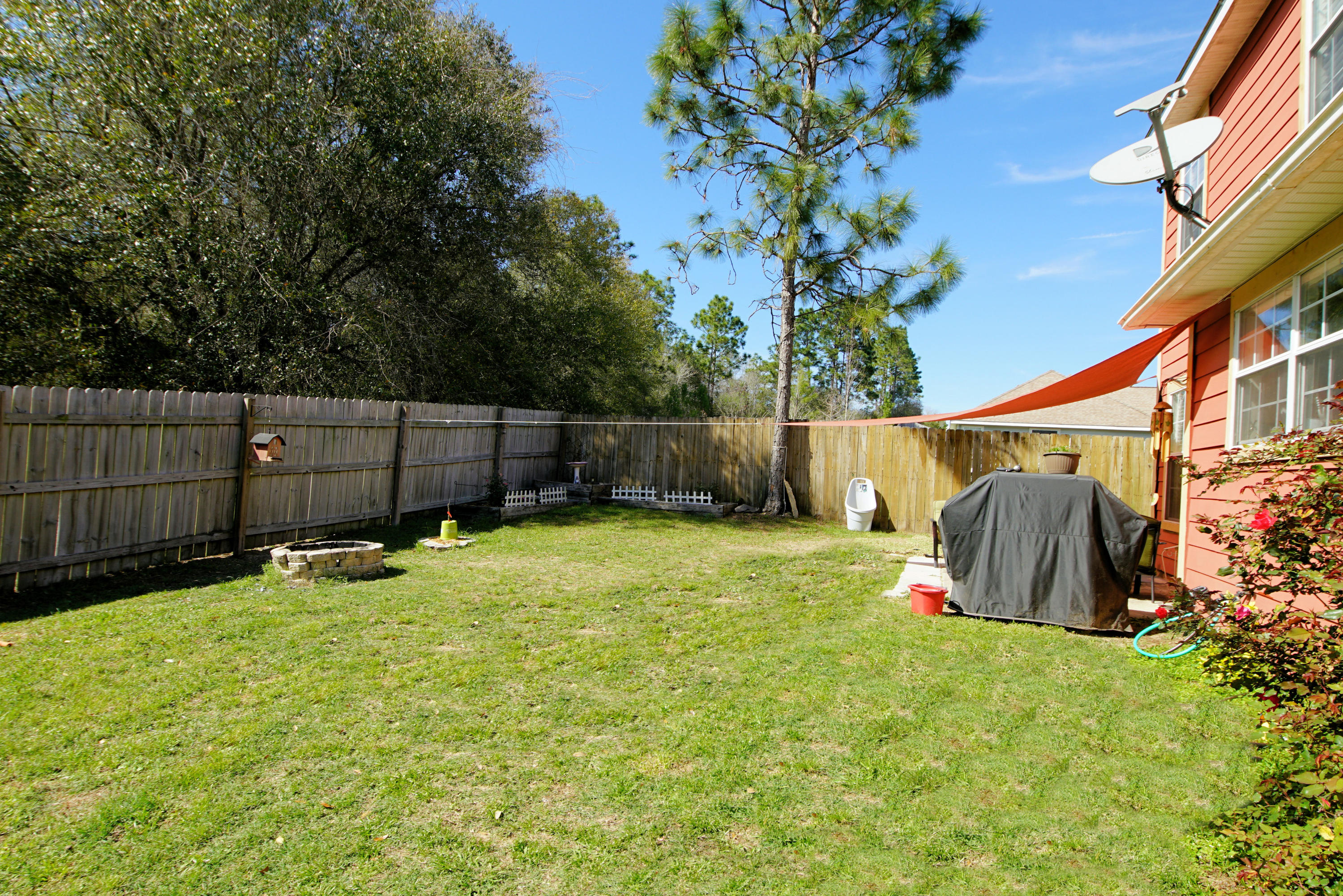 SANDY RIDGE ESTATES - Residential