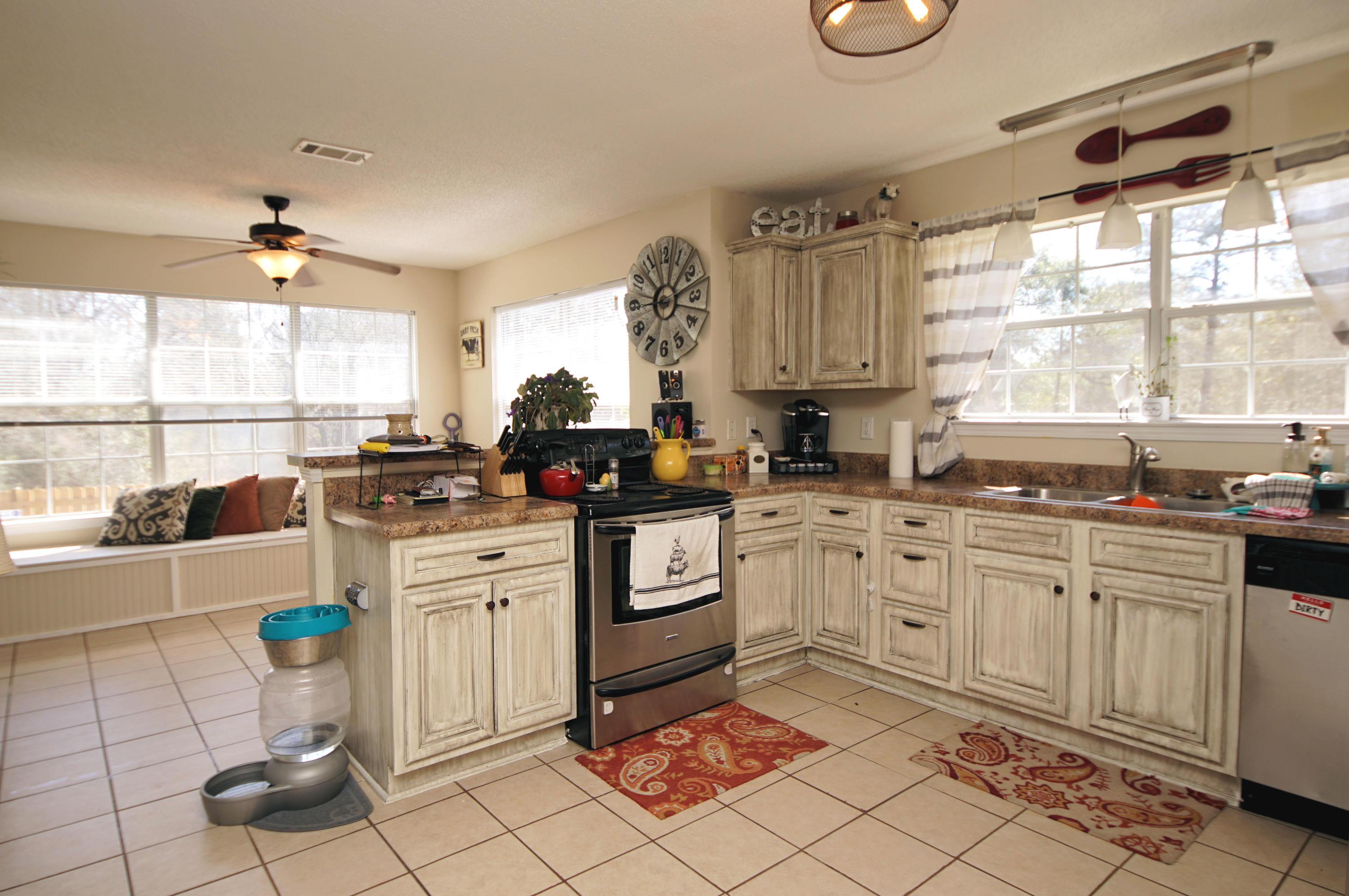 SANDY RIDGE ESTATES - Residential