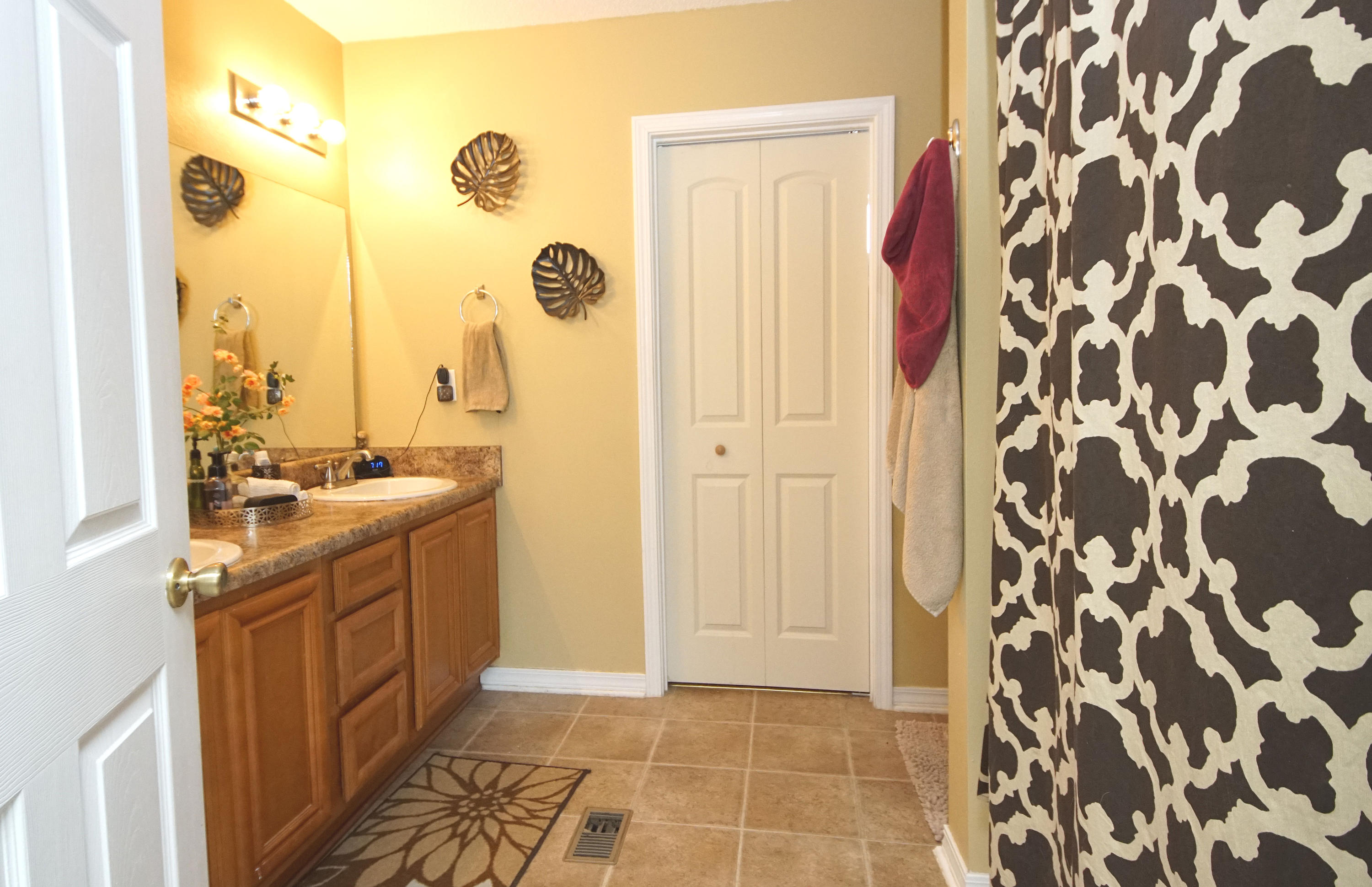 SANDY RIDGE ESTATES - Residential