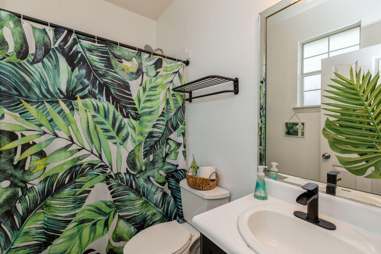 WOODSIDE ESTATES II - Residential